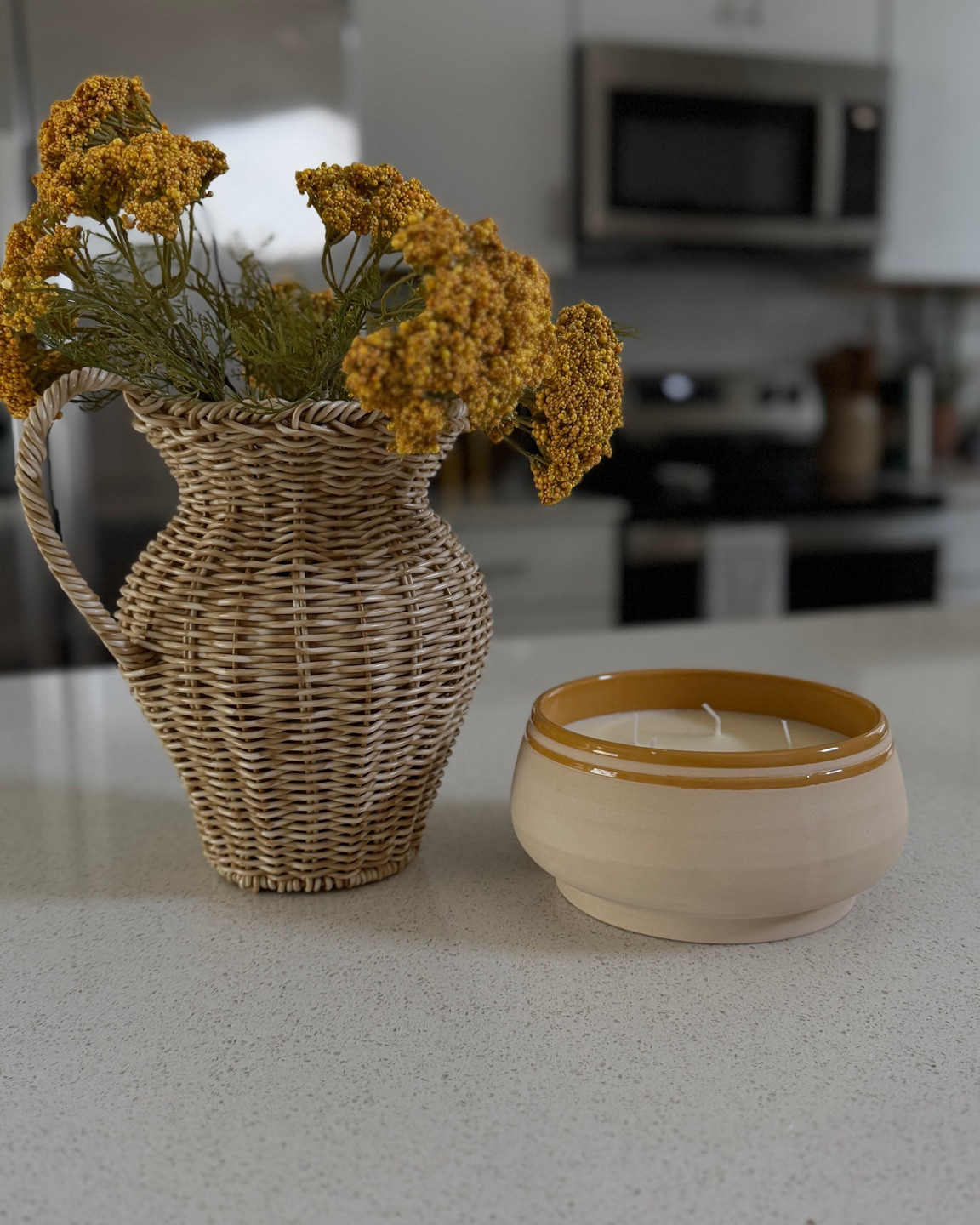 Give me all yellow tones, golden light, and cozy little moments 💛🌼

#LTKHome