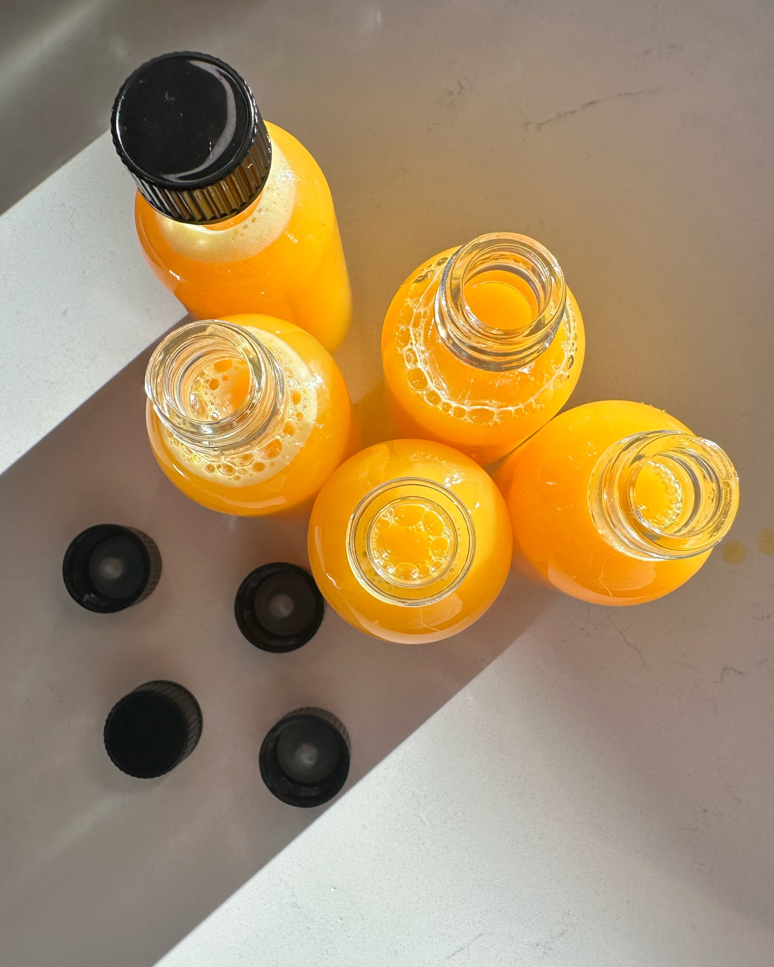 inevitably, back to school comes with an extra box of tissues. 🤧😂

I’m definitely on the mend + fighting back, so I made wellness shots — aka my version of the $5 shots you can get in stores. 👊🏻🍊

Peel 3 oranges, 1 lemon + a good chunk of ginger. Throw it into a blender with coconut water, ground turmeric (or you can use fresh), cayenne + black pepper.

Blend, strain + pour into these cute little bottles for each morning this week. ✨

Depending on how crazy I get with the cayenne, the boys love these too! 😂

Cheers to fighting off the back-to-school germs one little shot at a time. 🥃🍊✨

#WellnessShots #BackToSchool #HealthyHabits #MomLife #FallWellness

#LTKmomlife #LTKmorningroutine