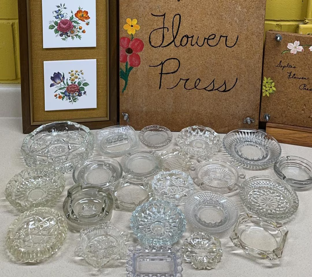 Vintage Ashtrays/ Clear Glass Ashtray /cigar/ Cigar Bar/ Wedding Decor/ Assorted Designs/ Your Ch... | Etsy (US)