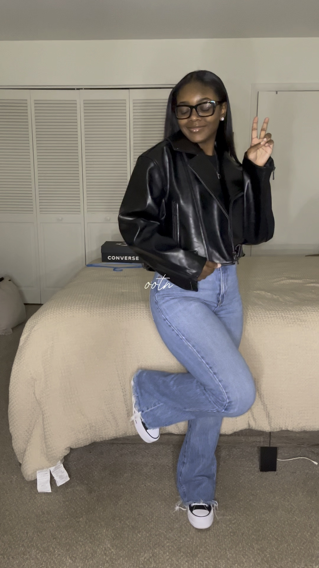 ootn :)
Jeans are Garage! I thrifted them 


#LTKfindsunder100 #LTKstyletip #LTKfindsunder50