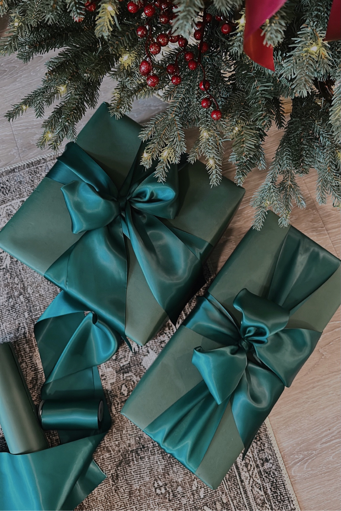 Christmas wrapping paper ideas♥️

#LTKHoliday #LTKSeasonal #LTKGiftGuide