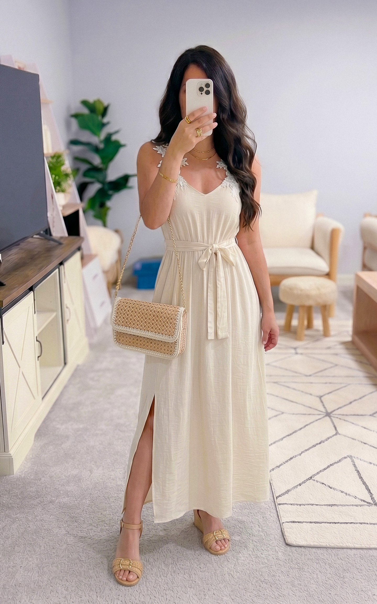 The perfect summer dress!  Light weight, airy, and flattering to all shapes and sizes! 

 #LTKootd #LTKmomlife #LTKWorkwear
