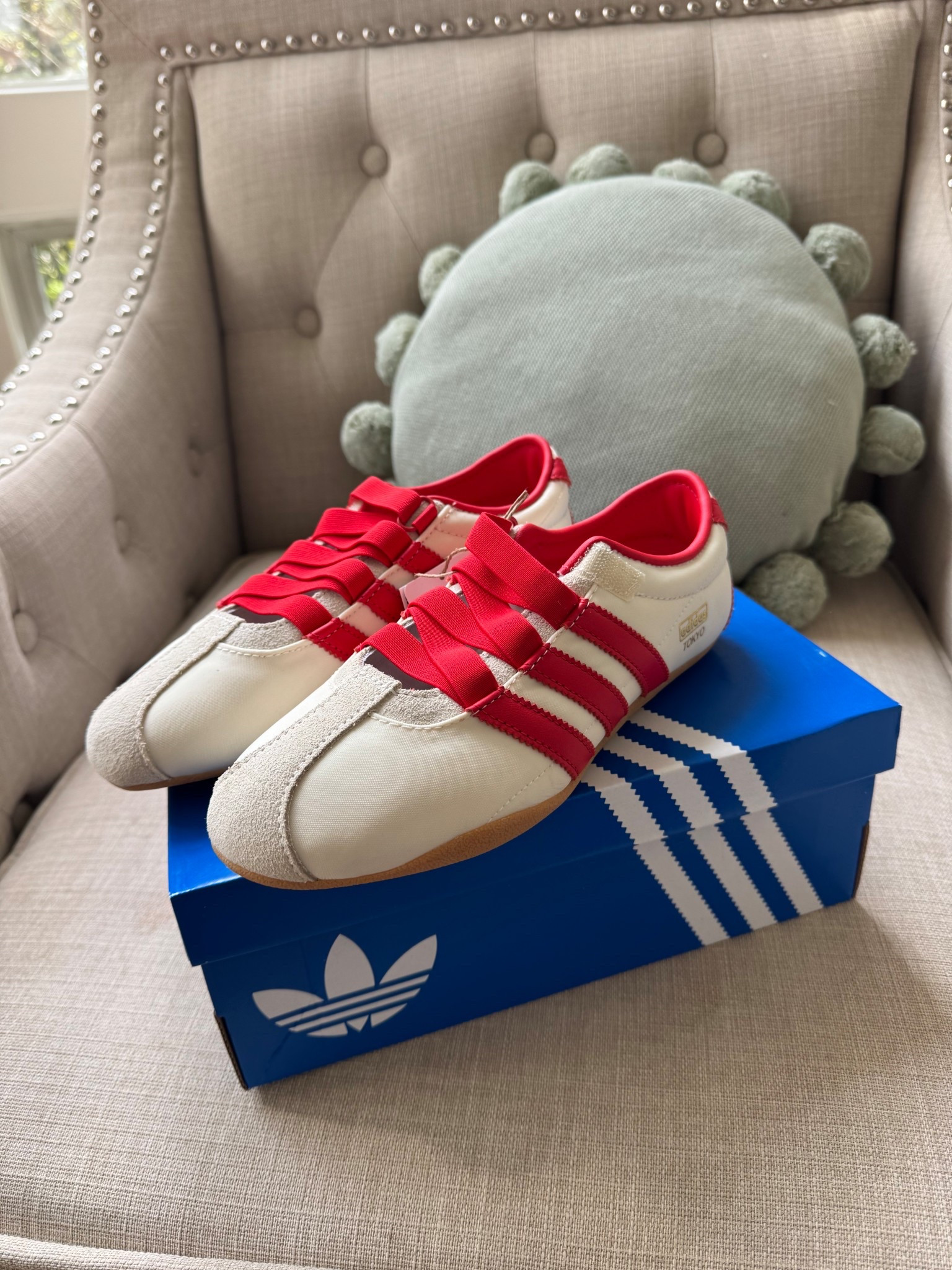 Obsessed with my new pair of Adidas Tokyo sneakers. I can’t wait to style them for spring and summer. 

#LTKmomlife #LTKSeasonal #LTKPetite