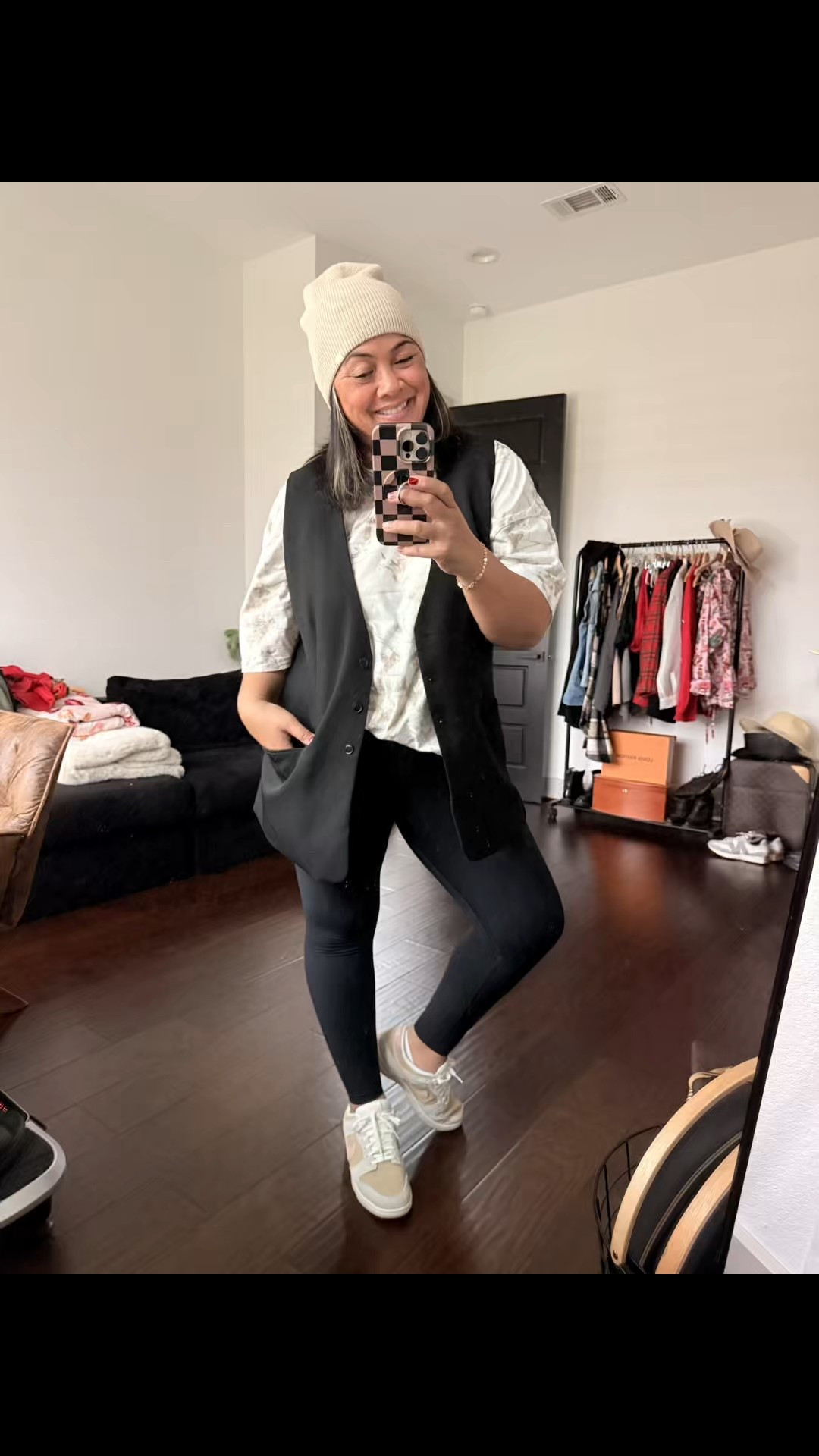 3 days ‘til Christmas
Last minute shopping ootd!

#LTKmomlife #LTKMidsize #LTKdayinmylife