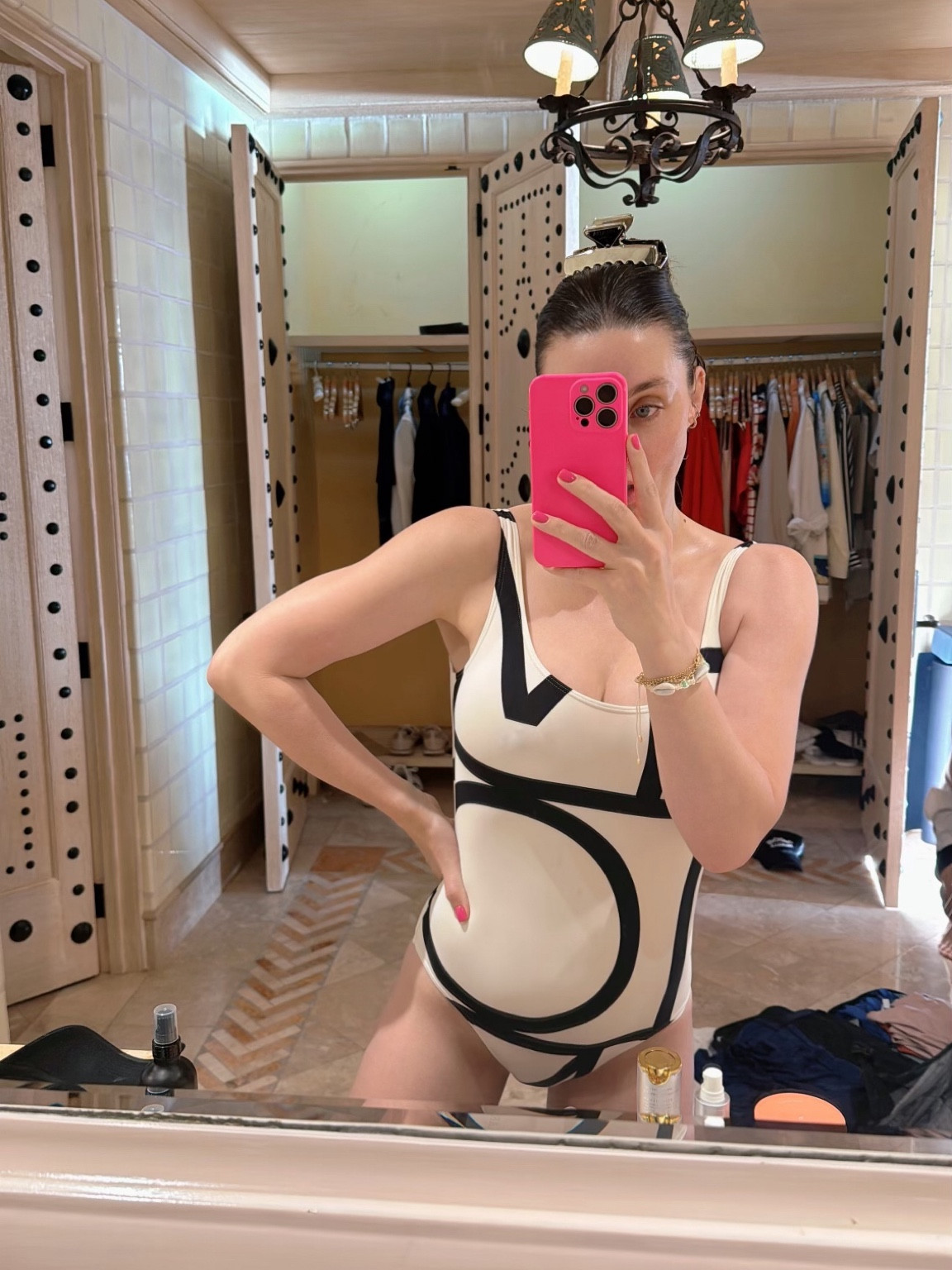 The cutest one piece swimsuit 