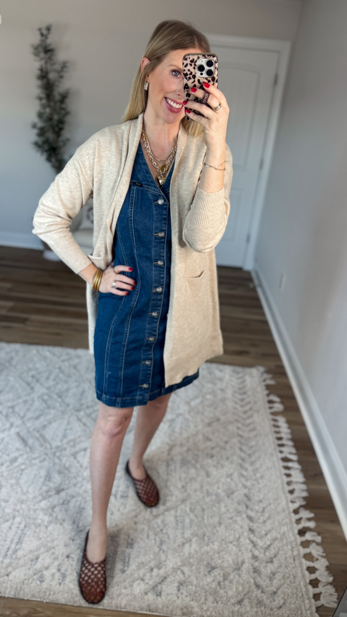 Weekend Walmart Wins try on
Long cardigan- small 
Denim dress- medium 

#LTKWorkwear #LTKootd