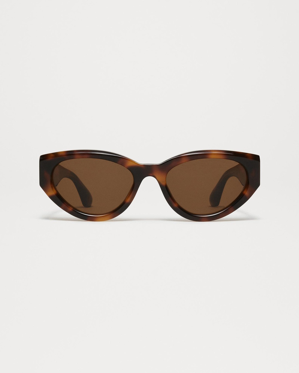 CHIMI - 6.3 Cat Eye Sunglasses - Sunglasses (Tortoise) 6.3 Cat Eye Sunglasses | THE ICONIC (AU & NZ)