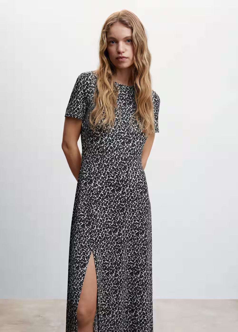 Printed cut-out detail dress -  Women | Mango United Kingdom | MANGO (UK)