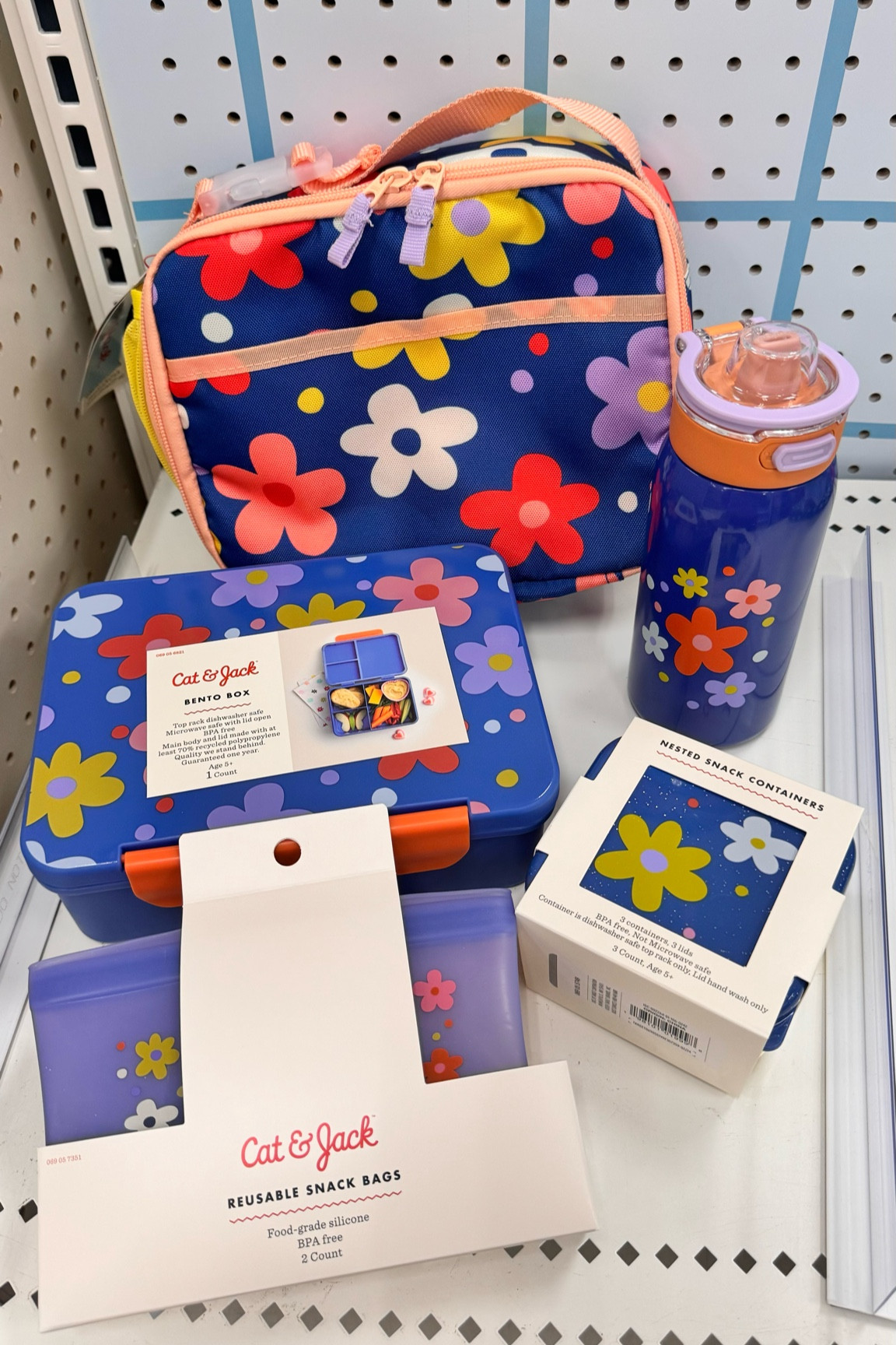 The cutest lunch set 😍

#LTKHome #LTKKids #LTKFamily