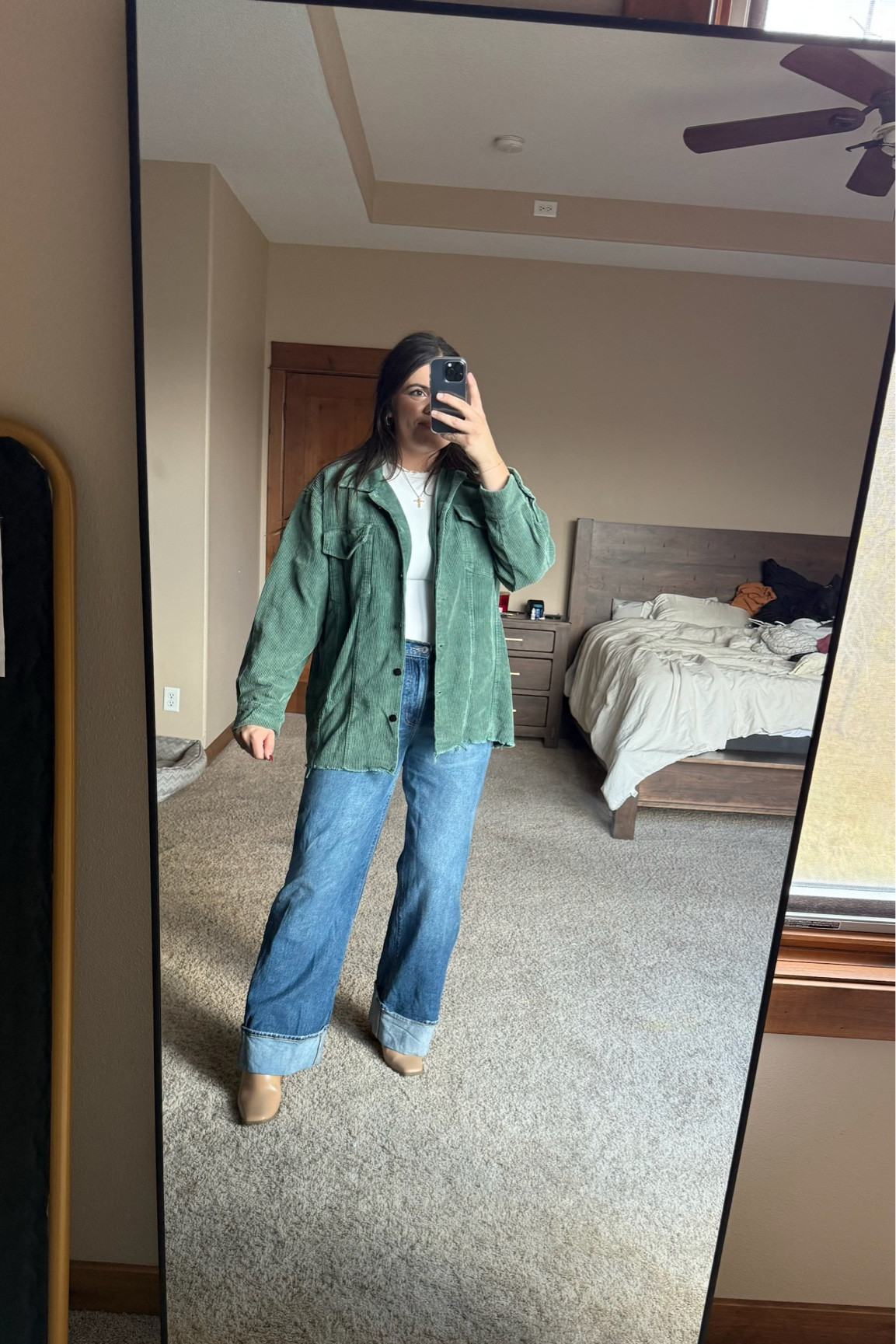 Falling for classic layers and cozy textures this season! These versatile pieces are perfect for mixing and matching all fall long. Linked everything for you to shop the look!

autumn essentials, cozy chic, fall wardrobe, LTK outfit inspo, seasonal staples

#LTKSeasonal #LTKMidsize #LTKStyleTip