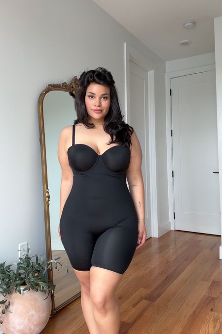 Shape wear I use and i am a size xl 14
 

#LTKstyletip #LTKplussize