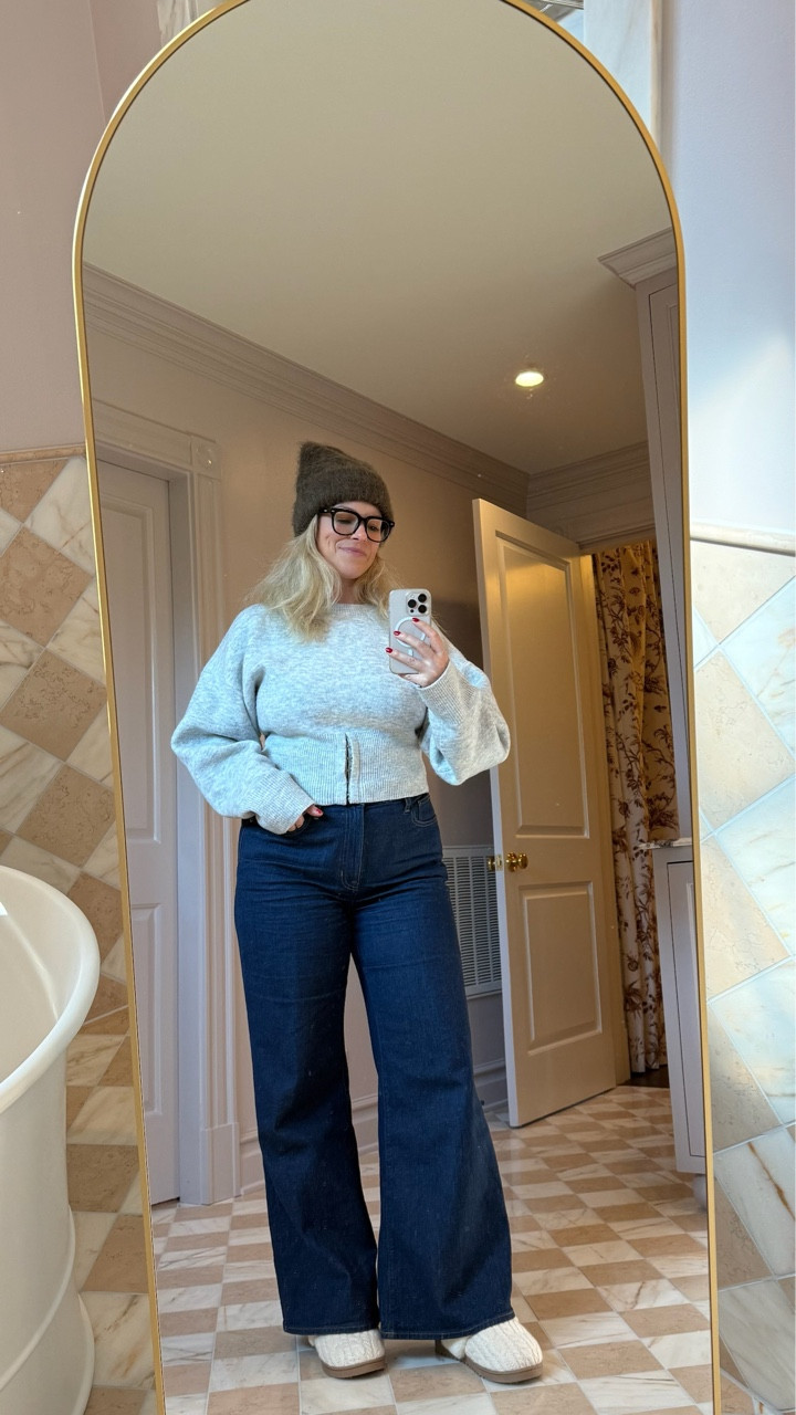 Cozy winter OOTD! Loving this elevated top! 

#LTKootd #LTKHoliday