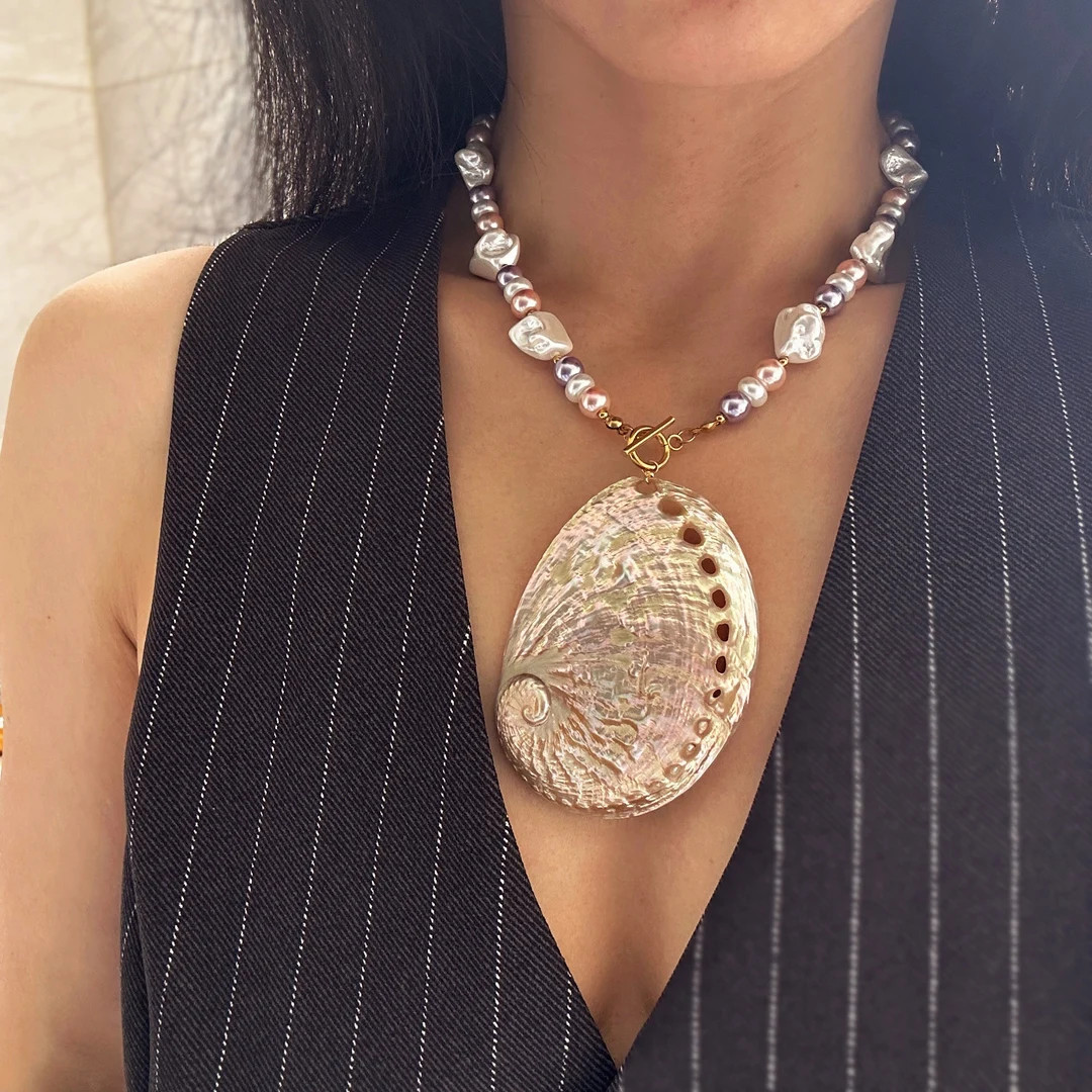 Natural Shell Necklace, Sea Shell Chunky Necklace, Shell Beaded Choker, Stunning Statement Neckla... | Etsy (US)