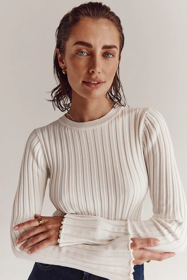 ADA OFF WHITE LONG SLEEVE KNIT TOP | DISSH