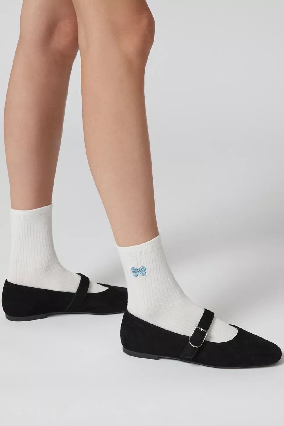 Bow Icon Ribbed Crew Sock | Urban Outfitters (US and RoW)