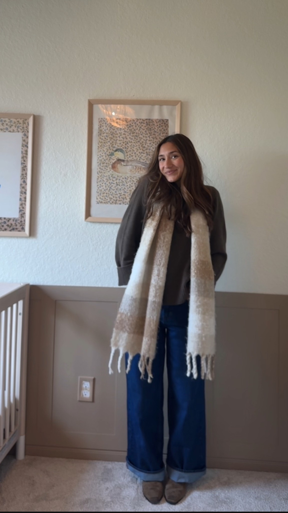 Casual fall outfit. Love these baggy, wide leg jeans wearing suede booties they fit true to size!

#LTKSeasonal , #LTKPetite , #LTKStyleTip

#LTKPetite #LTKSeasonal #LTKStyleTip