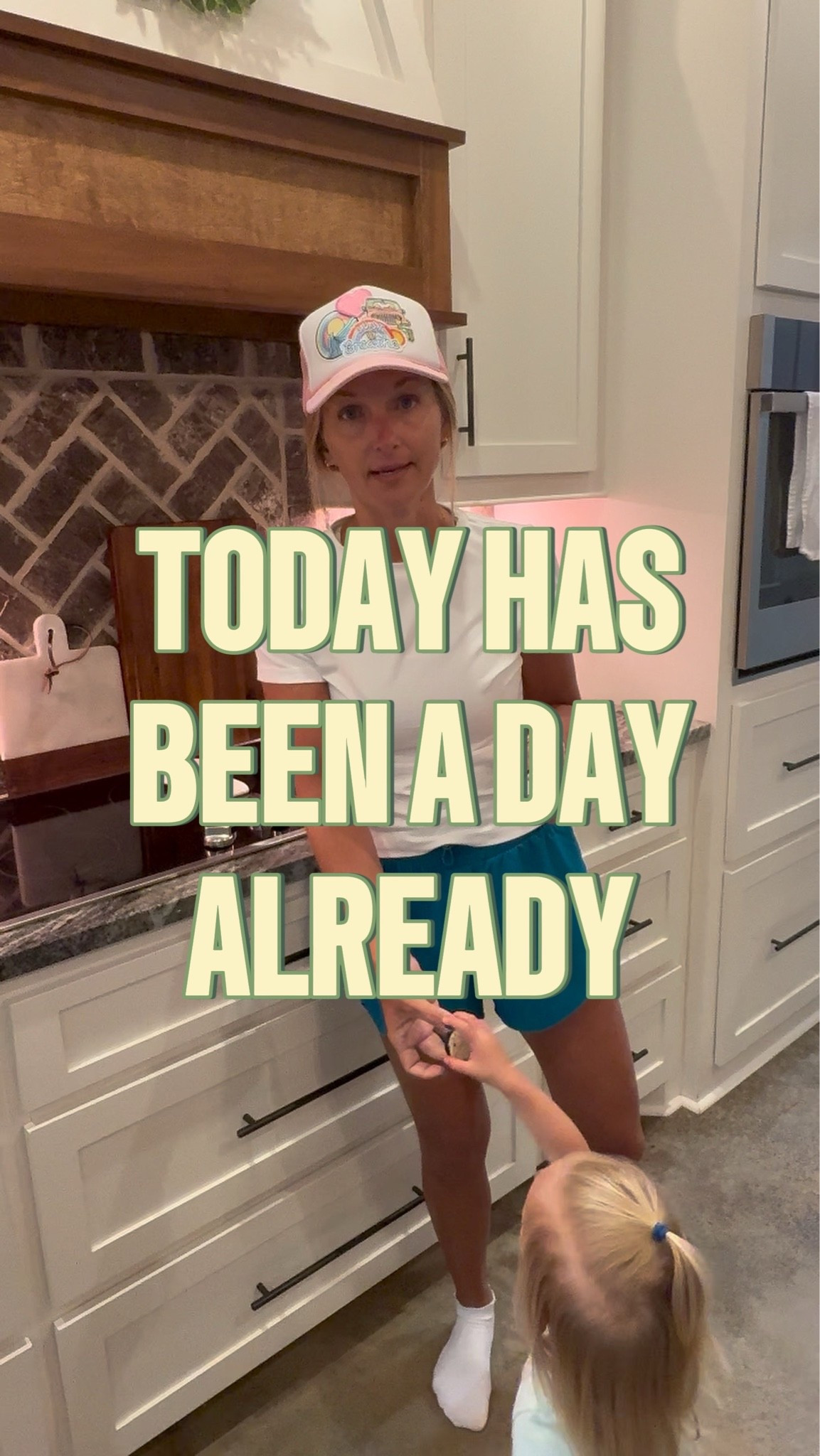 Mom fit for a busy morning

#LTKdayinmylife #LTKmomlife #LTKootd