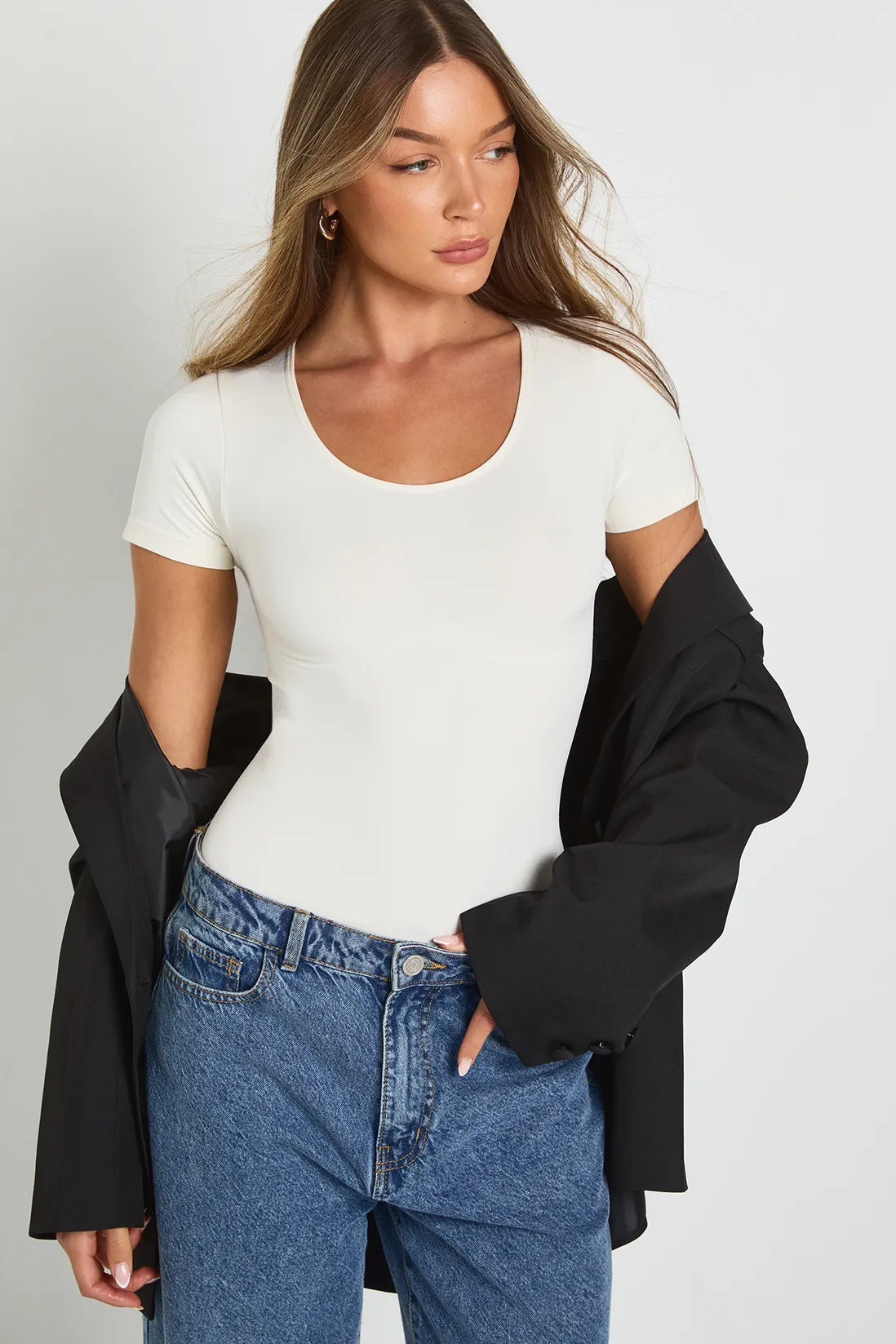 Seamless Scoop Neck Short Sleeve Bodysuit | Boohoo.com (UK & IE)