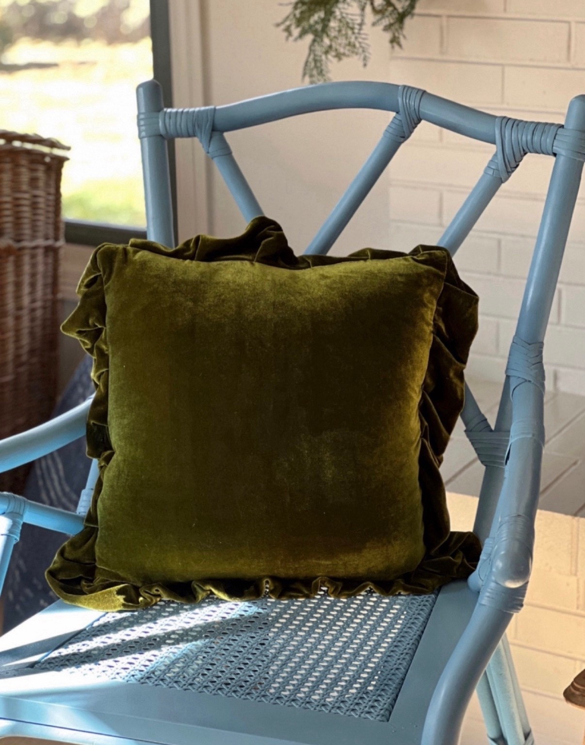 This Christmas throw pillow cover from Amazon is so pretty! Mine is the olive green, but there are tons of gorgeous color options to choose from. Perfect for adding a cozy, festive touch to your home! 🎄✨


#LTKGiftGuide #LTKHoliday #LTKSeasonal