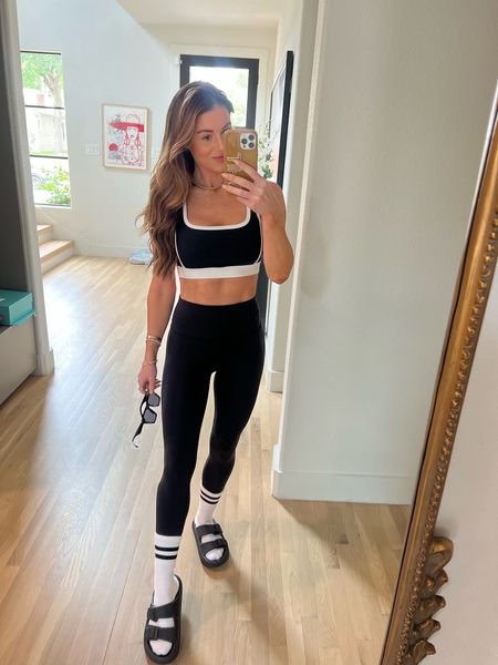 ABERCROMBIE OUTFIT IDEA
—
🚨Use My Code : YPBWHITNEY for 20% off sitewide 
—
Workout clothes, yoga, Pilates, running, athleisure 

#LTKunder100 #LTKFind #LTKsalealert