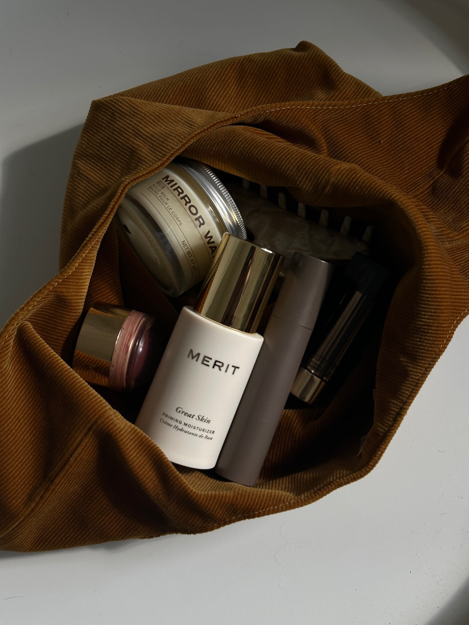 essentials 

#LTKcanada #LTKautumn #LTKbeauty