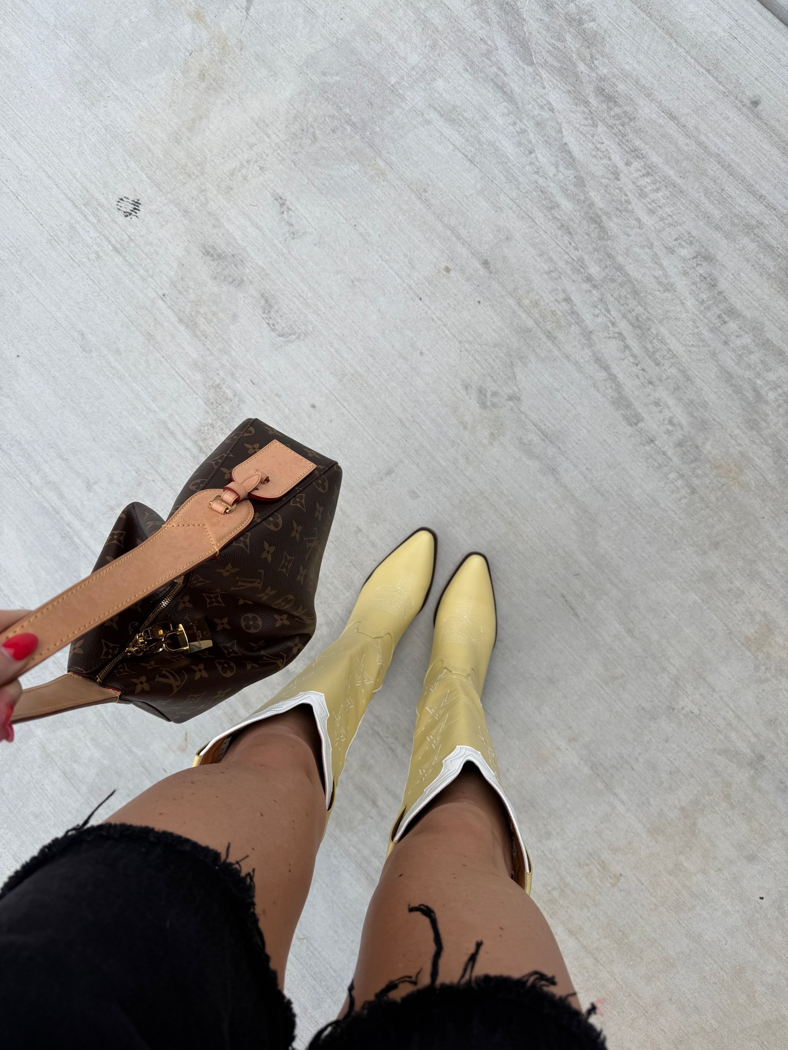 summer cowgirl boots 💛🌼🧈

#LTKShoeCrush #LTKStyleTip