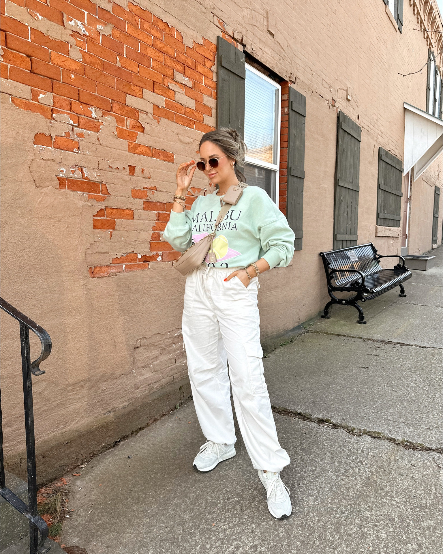 Sweatshirt + cargos 25% off this weekend 🙌🏼 in a size medium in both! Freaking obsessed with these pants 🔥

Abercrombie style, Abercrombie, sale alert, cargo pants, cargos, spring outfits 

#LTKsalealert