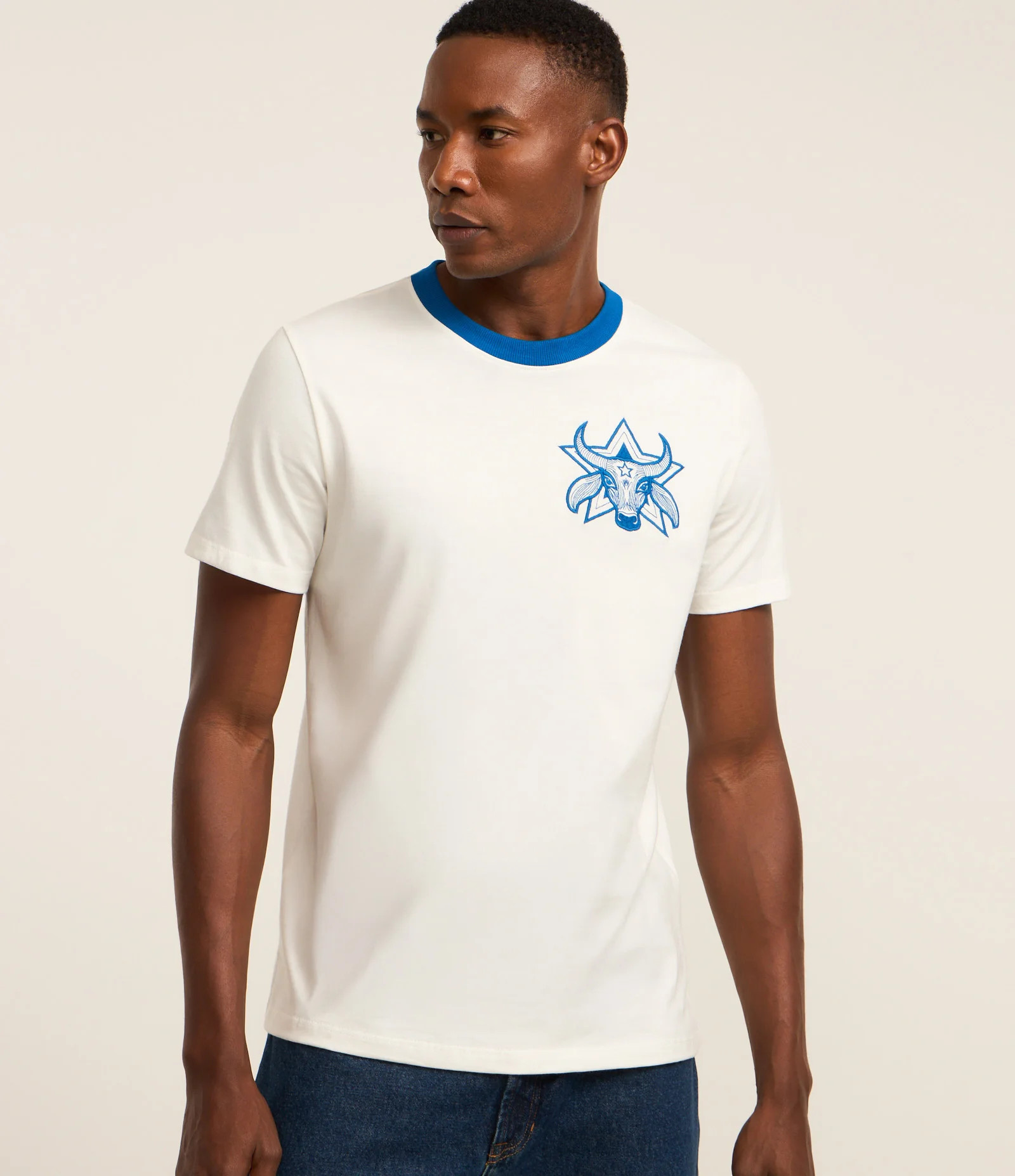 Camiseta em Algodão com Gola Contrastante e Estampa Boi Caprichoso Azul - Lojas Renner | Renner (BR)
