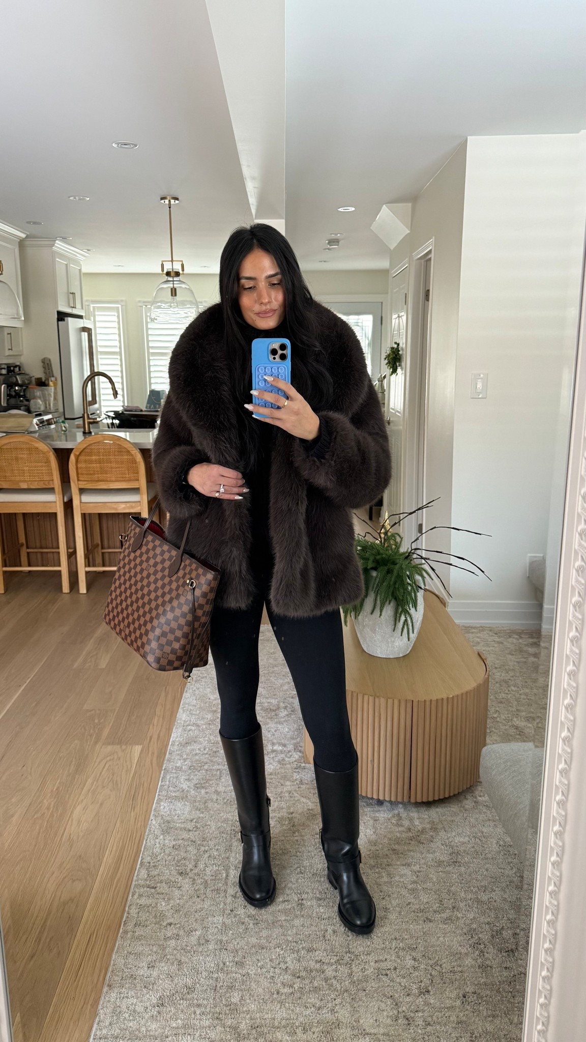 Wearing a large in the jacket - will link similar 
Medium sweater 
Small leggings 


#LTKcanada #LTKwinter