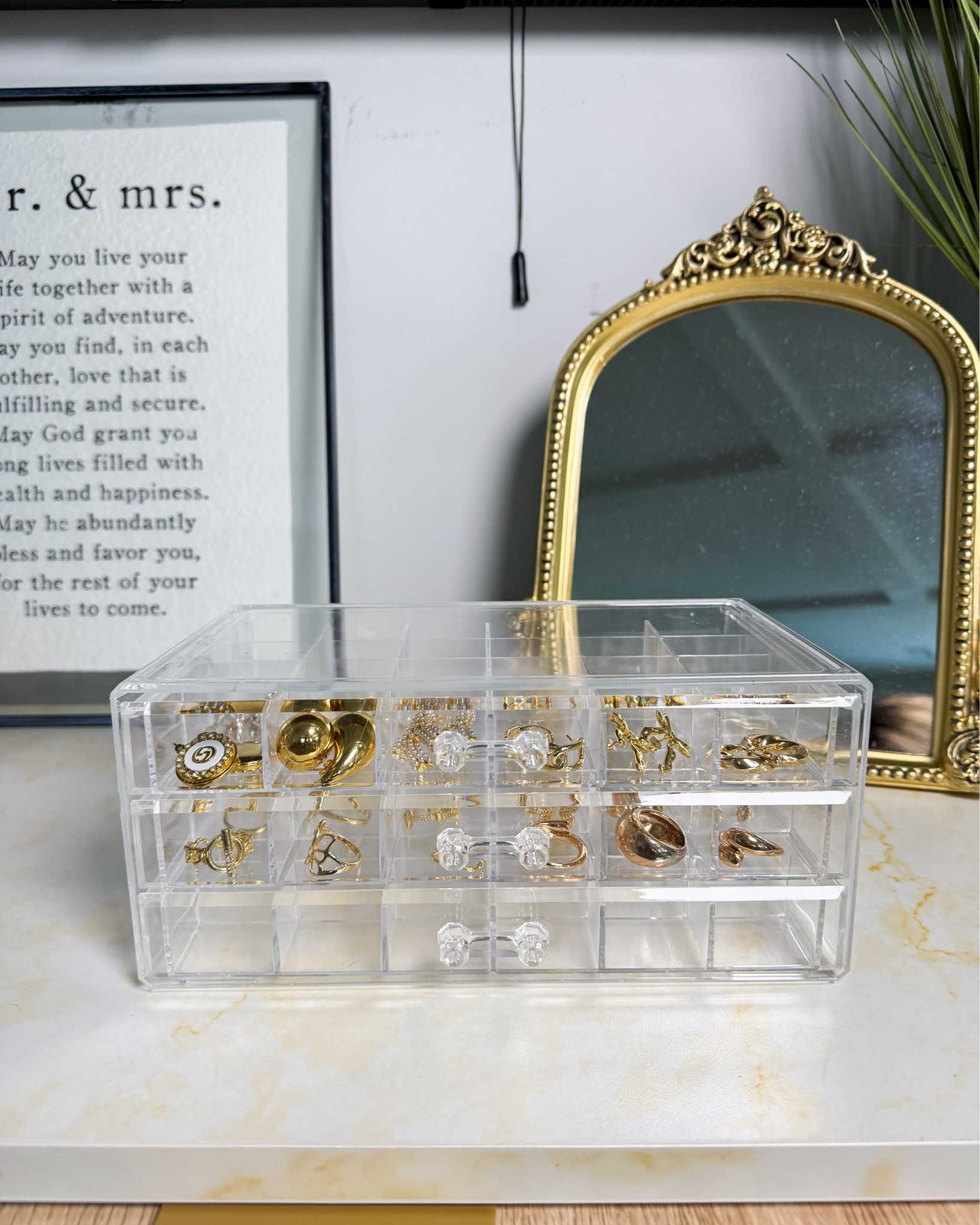 Minimalistic jewelry organizer. Perfect for small earrings and rings! 

#LTKHome #LTKFindsUnder50