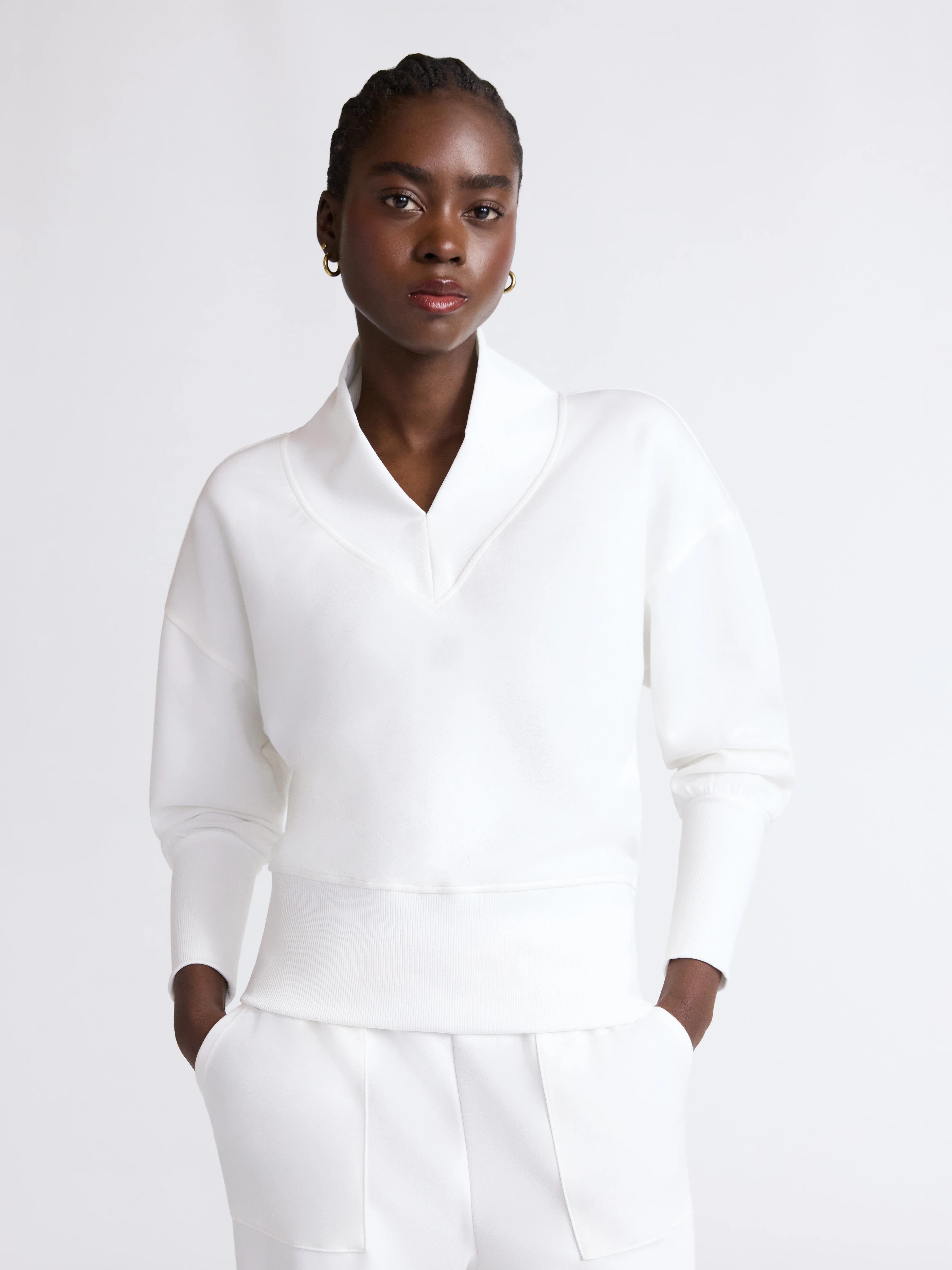 Scoop Women's and Women's Plus New Scubaknit V Neck Sweatshirt, Sizes XS-4X | Walmart (US)