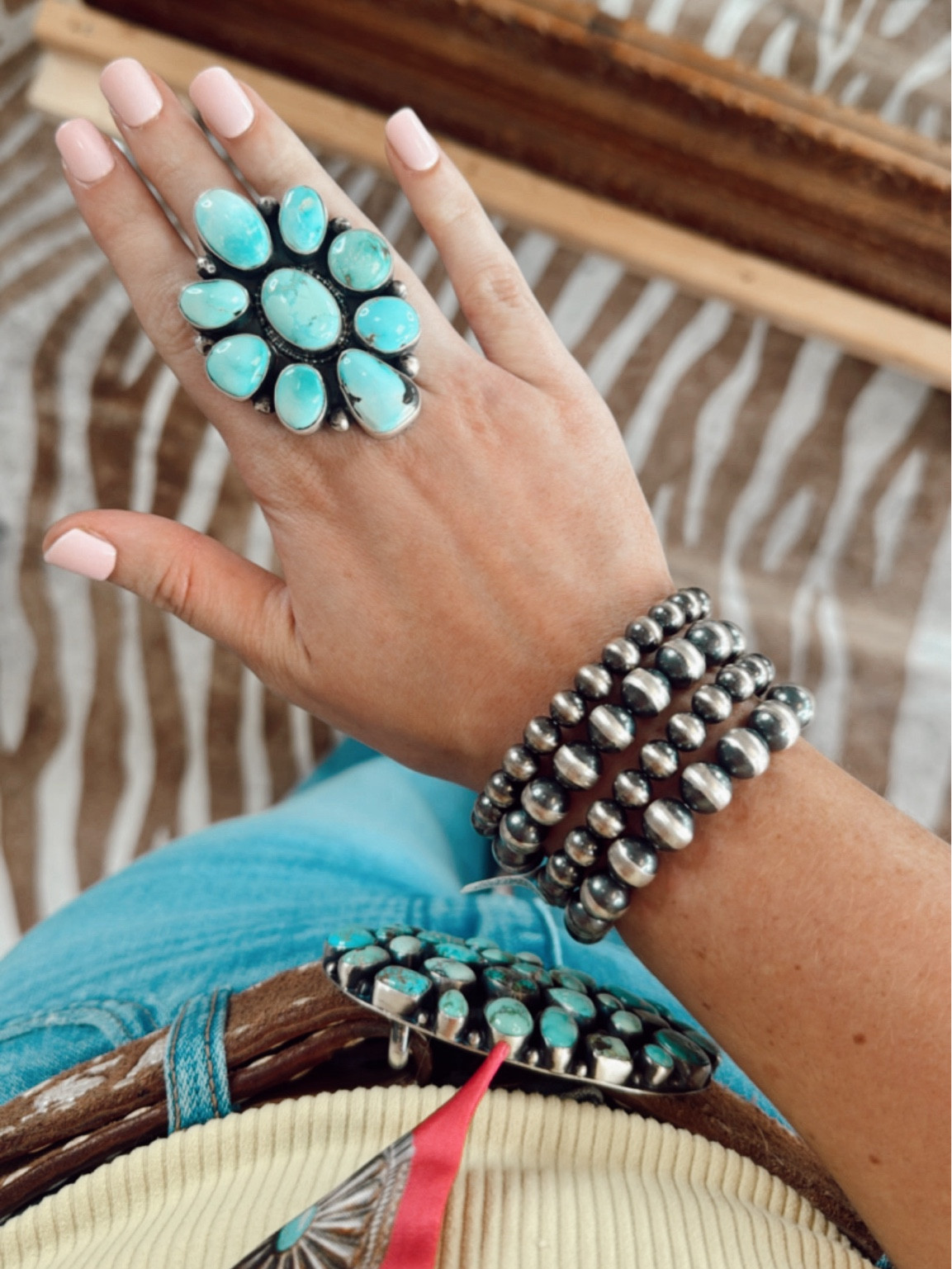 Nail Salon no longer needed.💅🎀 Press ons to the rescue!

#LTKGiftGuide #LTKFestival #LTKBeauty