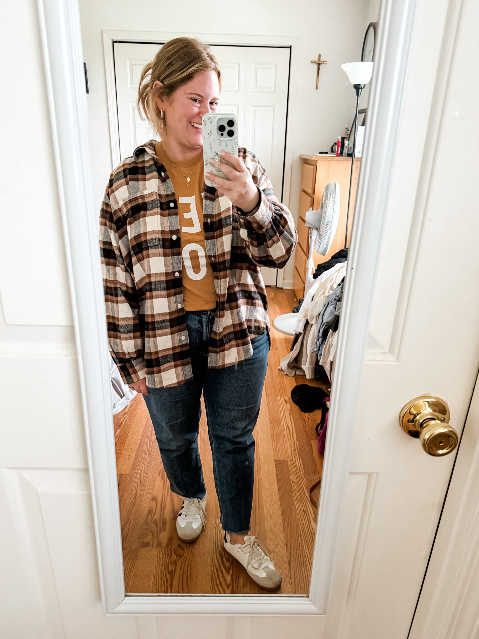 Wearing a medium in my flannel.  My tee says “hey boo” and is sold out but from Mountain Moverz - you can use my code STEPHSHARES25 to save on any of their tees!

#LTKMidsize #LTKFindsUnder50 #LTKSeasonal
