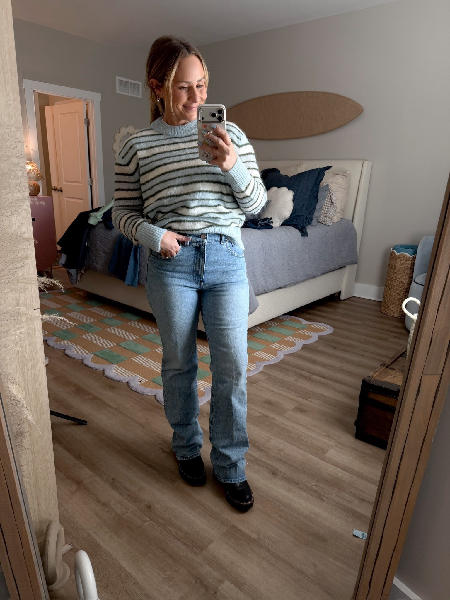 An easy everyday outfit I keep reaching for. The striped sweater is soft and relaxed without looking sloppy, and these jeans are that perfect straight fit that works with everything. Finished it off with classic black clogs for a look that feels casual, comfy, and still pulled together. All pieces are linked here.


striped sweater outfit, straight leg jeans, everyday casual outfit, mom outfit ideas, fall denim, cozy casual look, clogs outfit