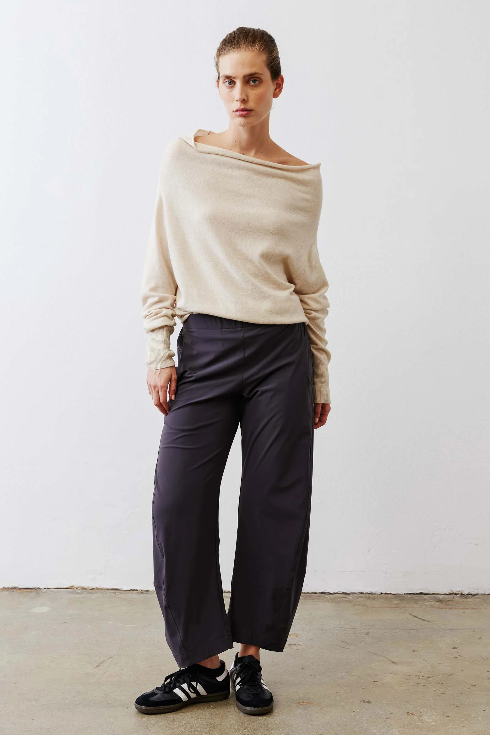 On The Loose Graphite Pants | Gray Work Pants - Ruti | Ruti