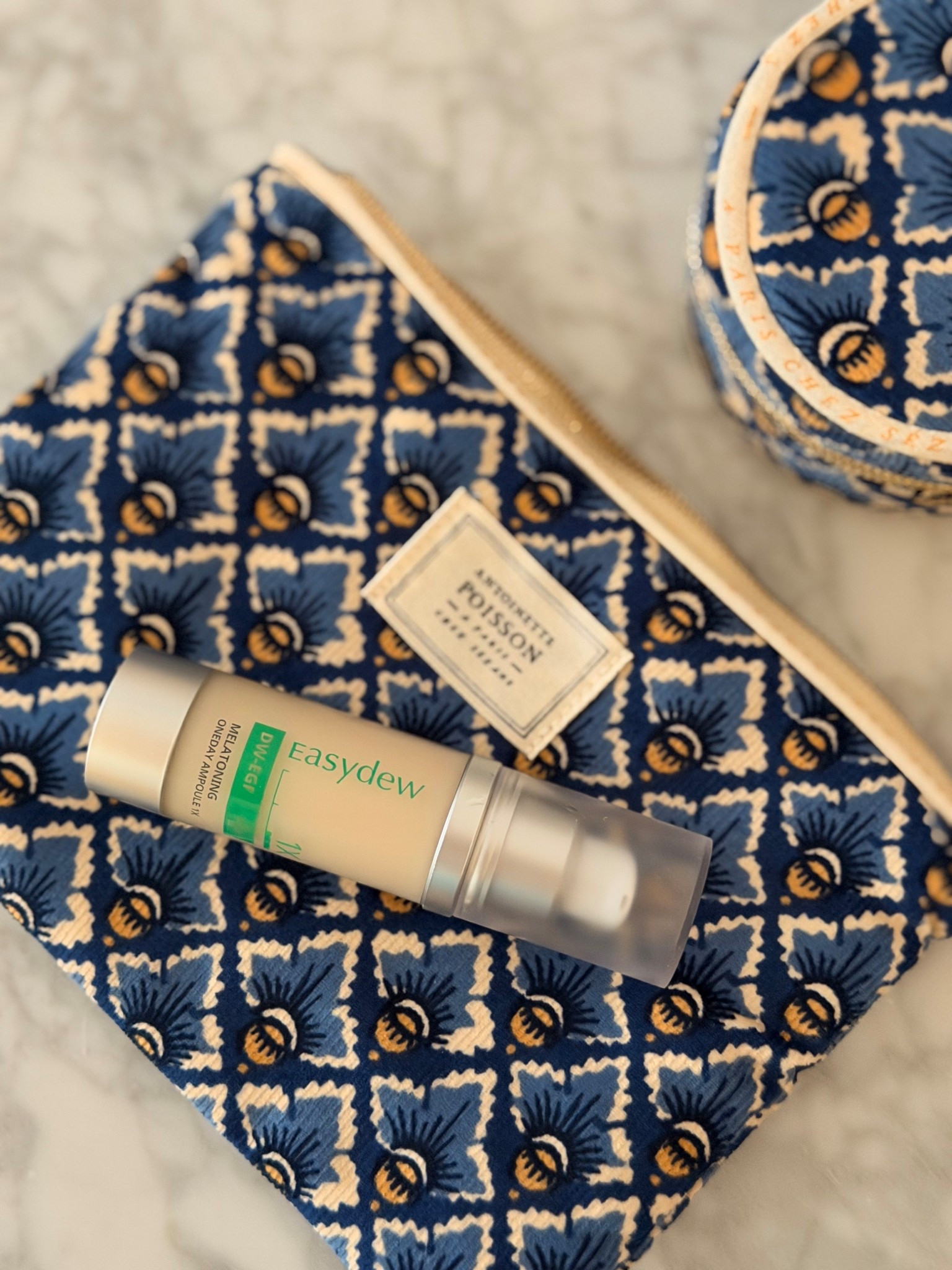 Easy holiday gift ideas 

#LTKHoliday #LTKCyberWeek #LTKGiftGuide