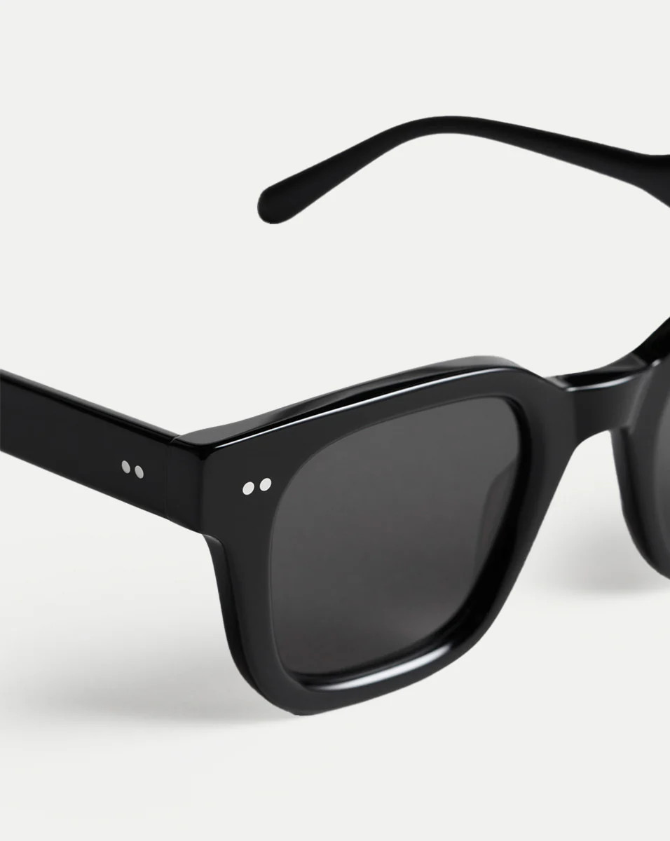 04 Sunglasses | Veronica Beard