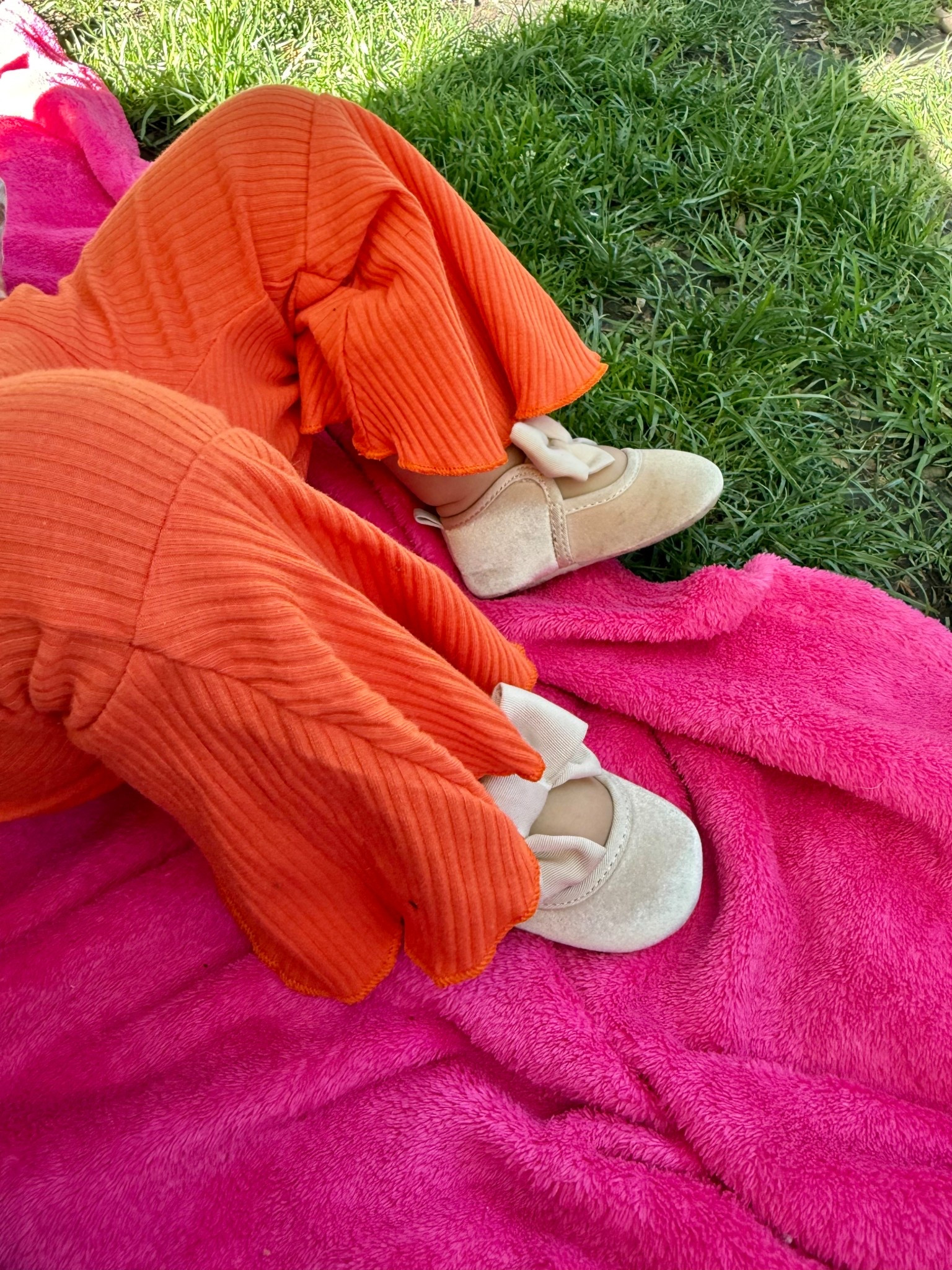 Baby bell bottoms and Mary Jane’s. 

#LTKBaby #LTKootd