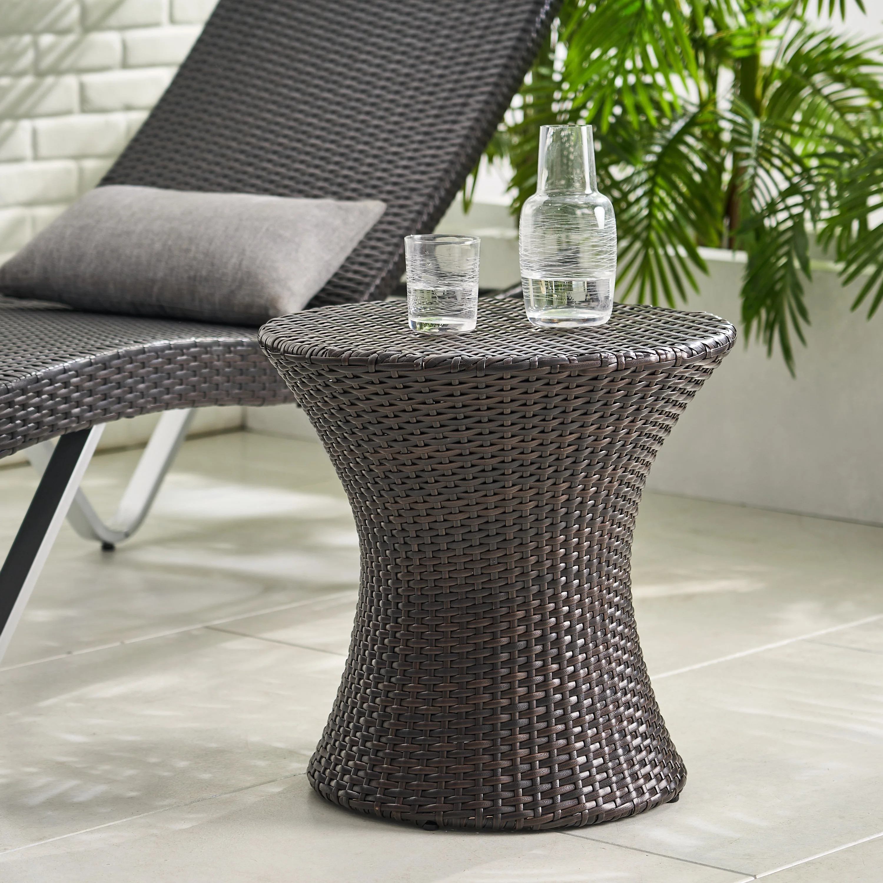 Brown Wicker Outdoor Brown Accent Table - Walmart.com | Walmart (US)