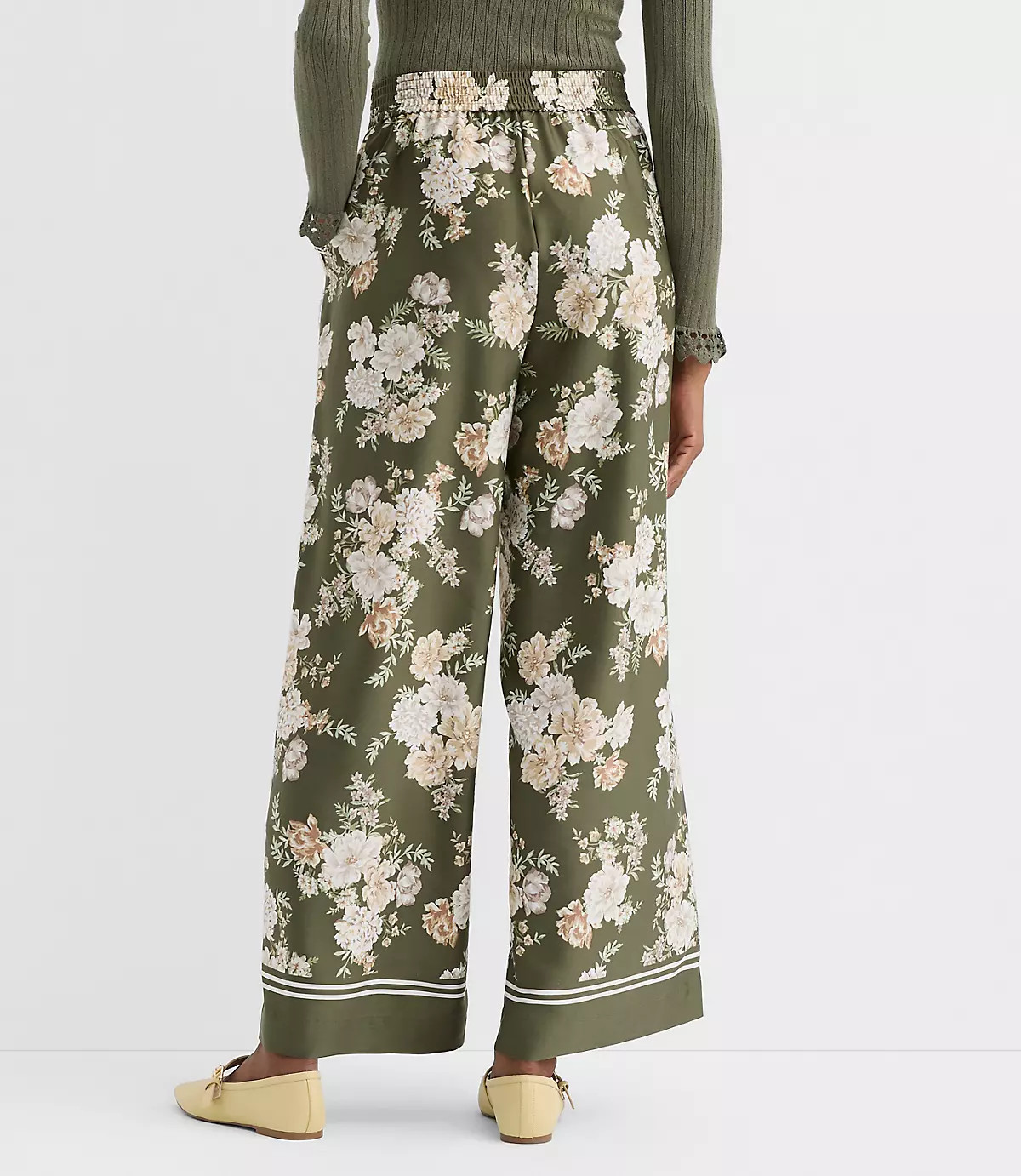 Petite Pull On Wide Leg Pants in Floral | LOFT