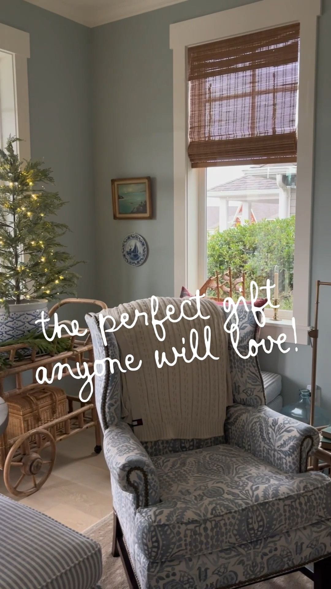 Searching for a thoughtful gift?

This @tommyhilfiger Cable Knit Throw (in Off White) is one of those guaranteed-to-make-anyone-happy gifts. 

Soft, practical, timeless — it feels like your favorite winter cable-knit sweater, but in blanket form. 🤍

It comes in off white, red and navy! Classic American design, elevated comfort, and a gift everyone will love.🤍

#tommyfamily #ad


#LTKHome #LTKSaleAlert #LTKCyberWeek