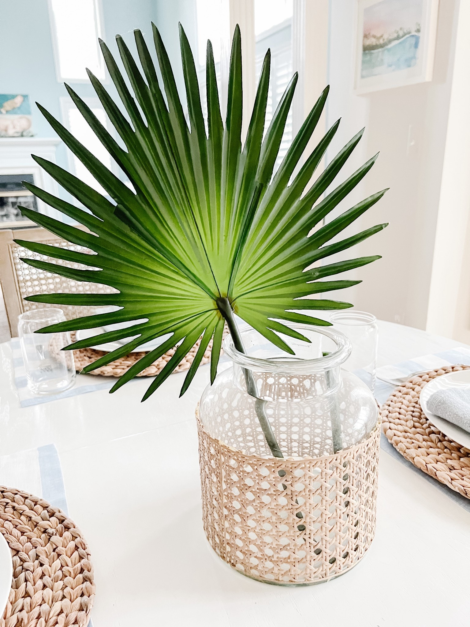 These Amazon coastal home decor finds, like the faux flowers/palm leaf branches and cane-wrapped vase, make my space feel fresh and bright.
amazon home, palm leaves, cane vase, home accents, simple style, fresh look, easy decor, affordable home, rattan decor

#LTKHome #LTKFindsUnder50 #LTKSeasonal