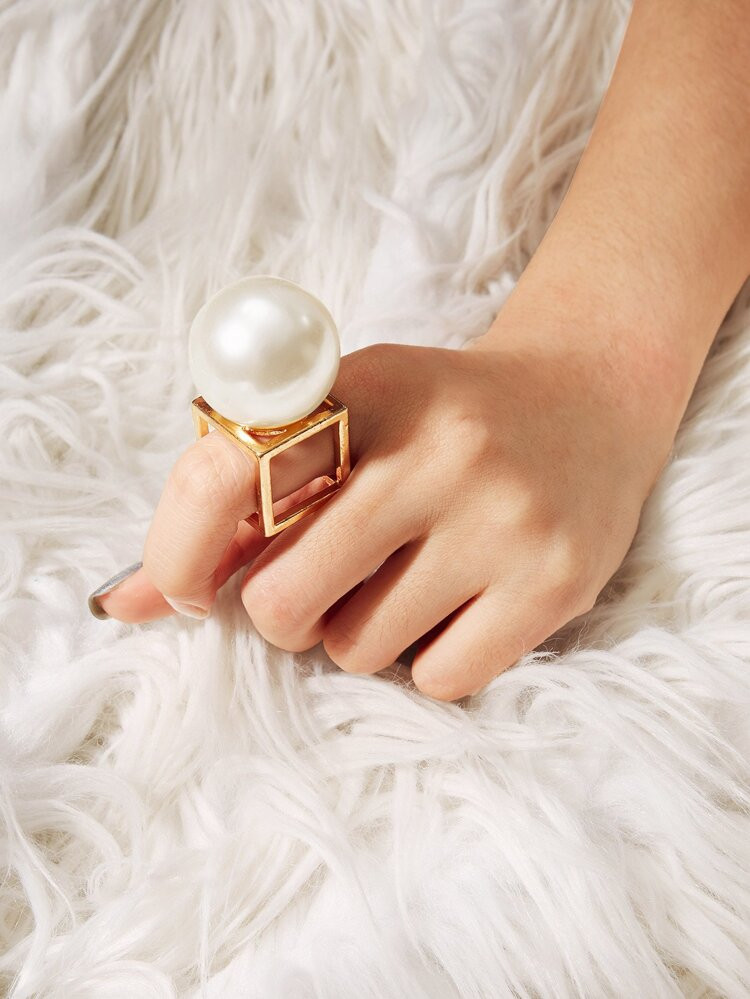 3D Cube Square Hollow Ring 1pc | SHEIN
