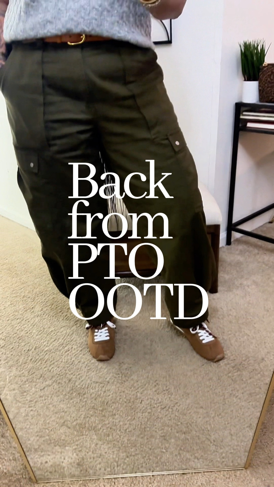 When the Kahlana Barfield x Target denim jacket enters the chat… the outfit just gets it. 👏 Effortless, edgy, and elevated — paired with cargo pants, neutral sneakers, and a structured thrifted tote for that cool-girl-on-the-go vibe. 💅🏽✨

✨jacket- sz. med (Target)
✨cargo pants- sz. 12 (Walmart)
✨sneaks- Target
✨sweater- H&M



#LTKMidsize #LTKOver40 #LTKStyleTip