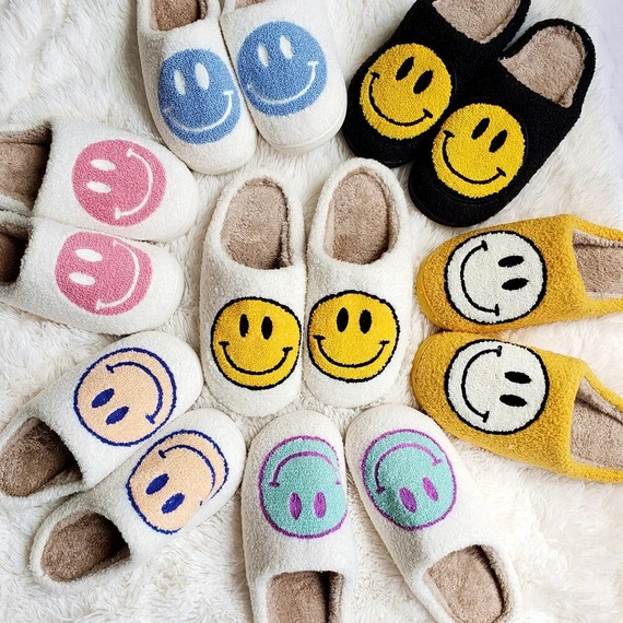 Smiley Face Slipperswomens Slippershappy Face | Etsy | Etsy (US)