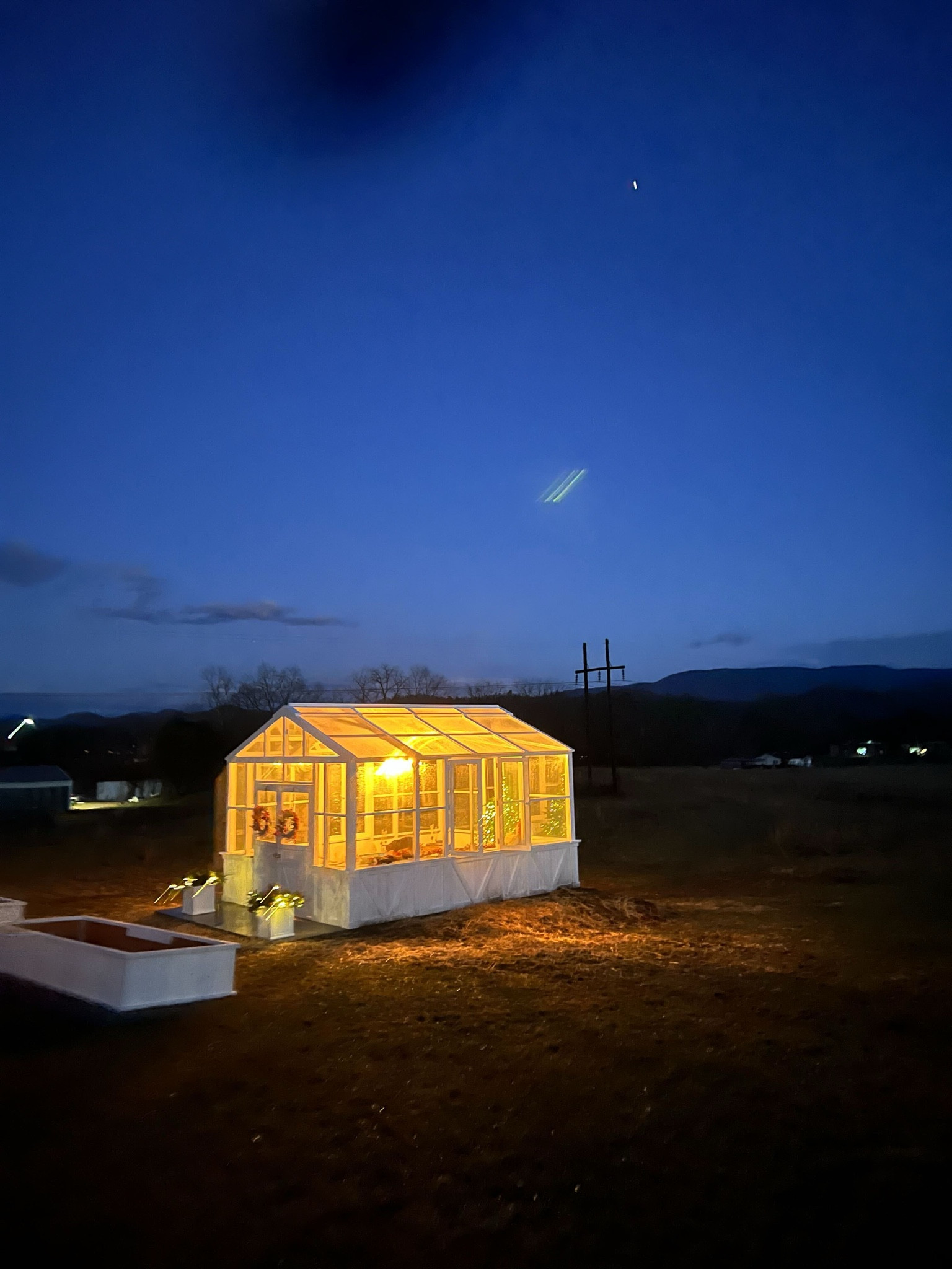 Just the sweetest little greenhouse from @nwgreenpanels. 

www.nwgreenpanels.com

#LTKSeasonal #LTKhome #LTKHoliday