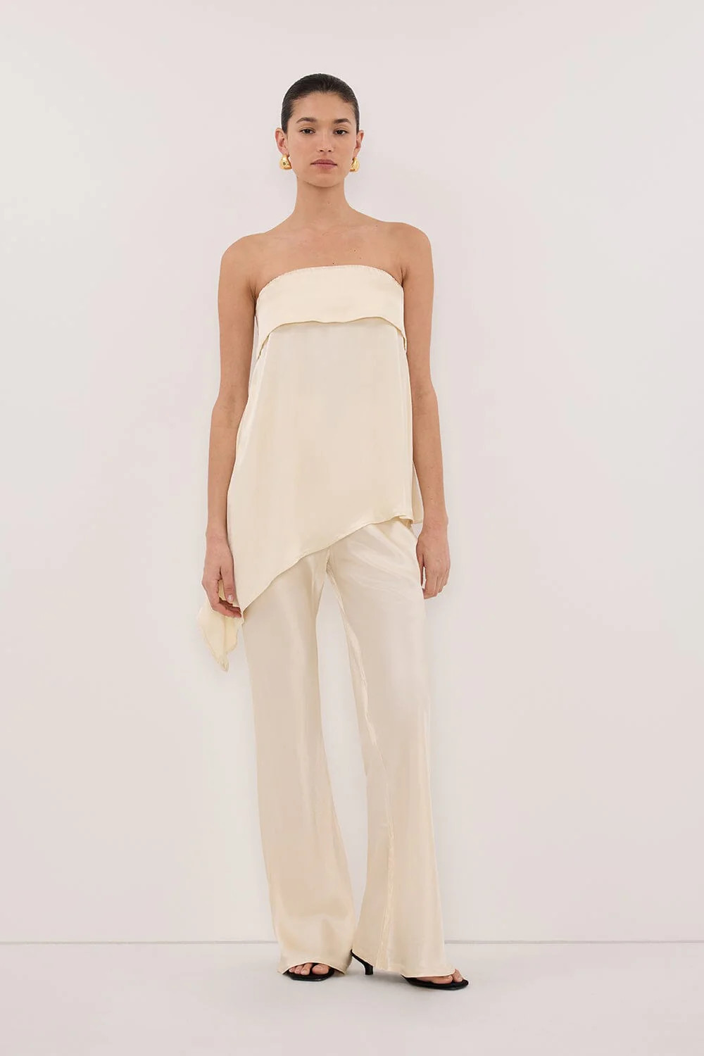 SANDER CREAM STRAPLESS SATIN TOP | DISSH