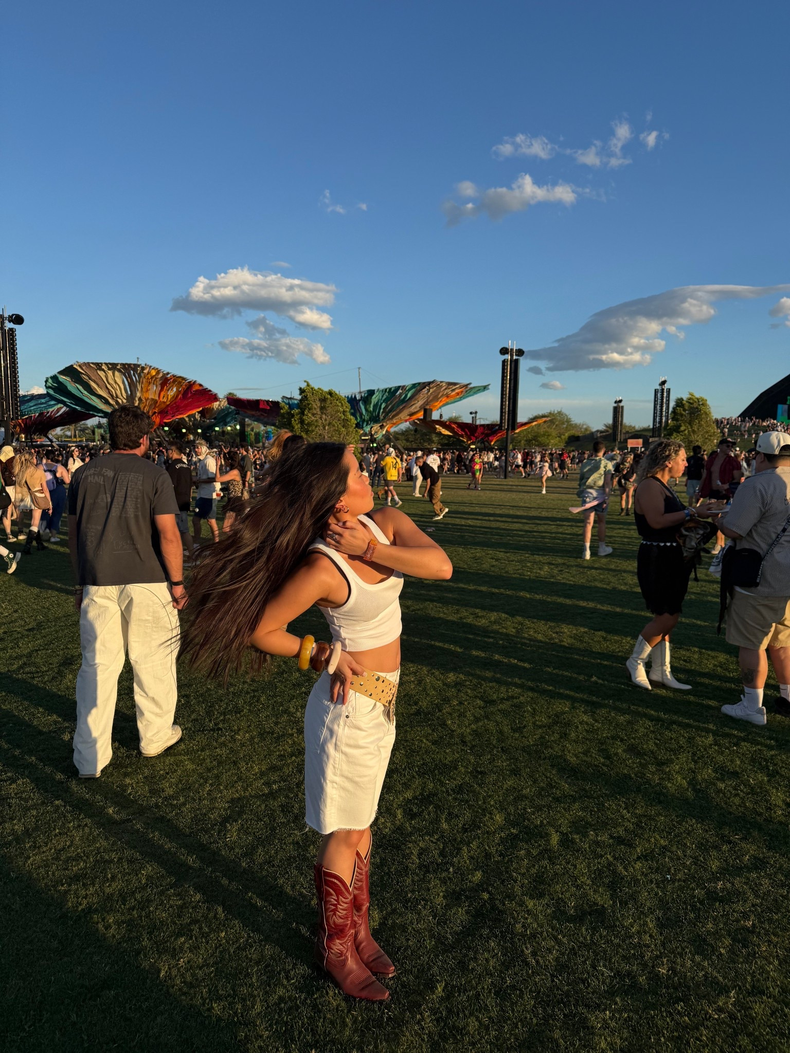 chella day 1🎡🌴

#LTKFestival #LTKootd