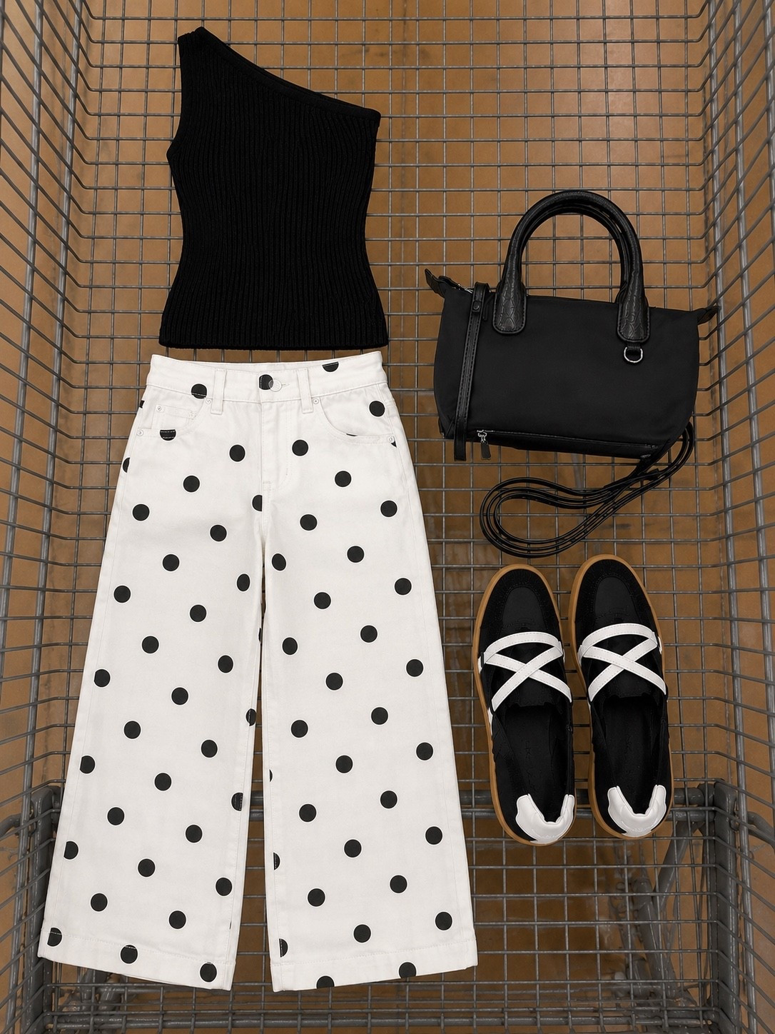 Polka dots for the win. Loving these under $40 Walmart jeans.

#LTKootd #LTKSeasonal #LTKgrwm