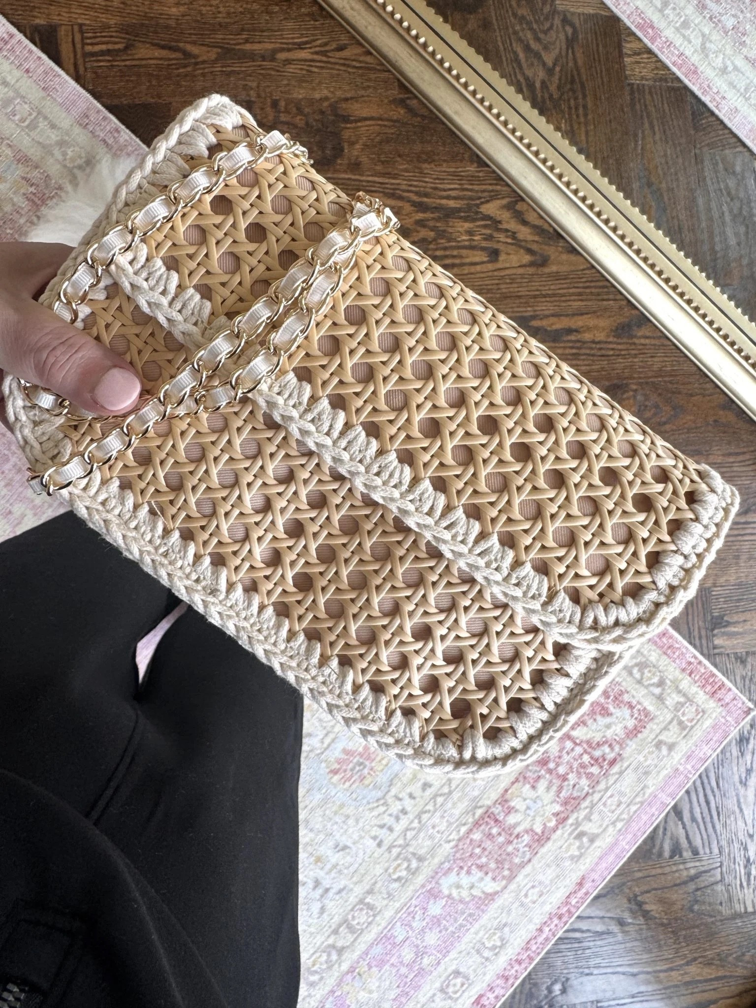 The PERFECT purse for Spring 🌸

#LTKSeasonal #LTKootd